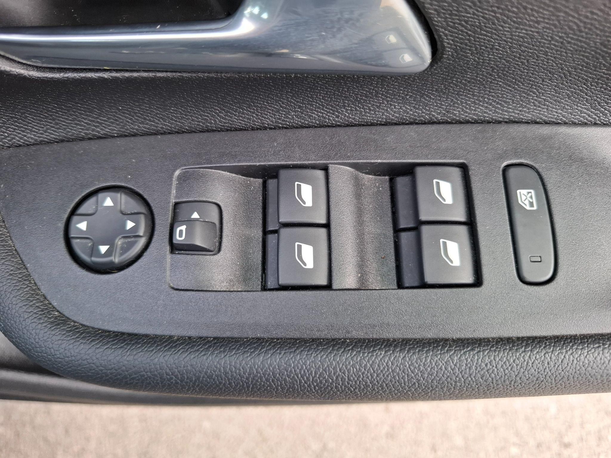 Vauxhall Mokka Electric Image 15
