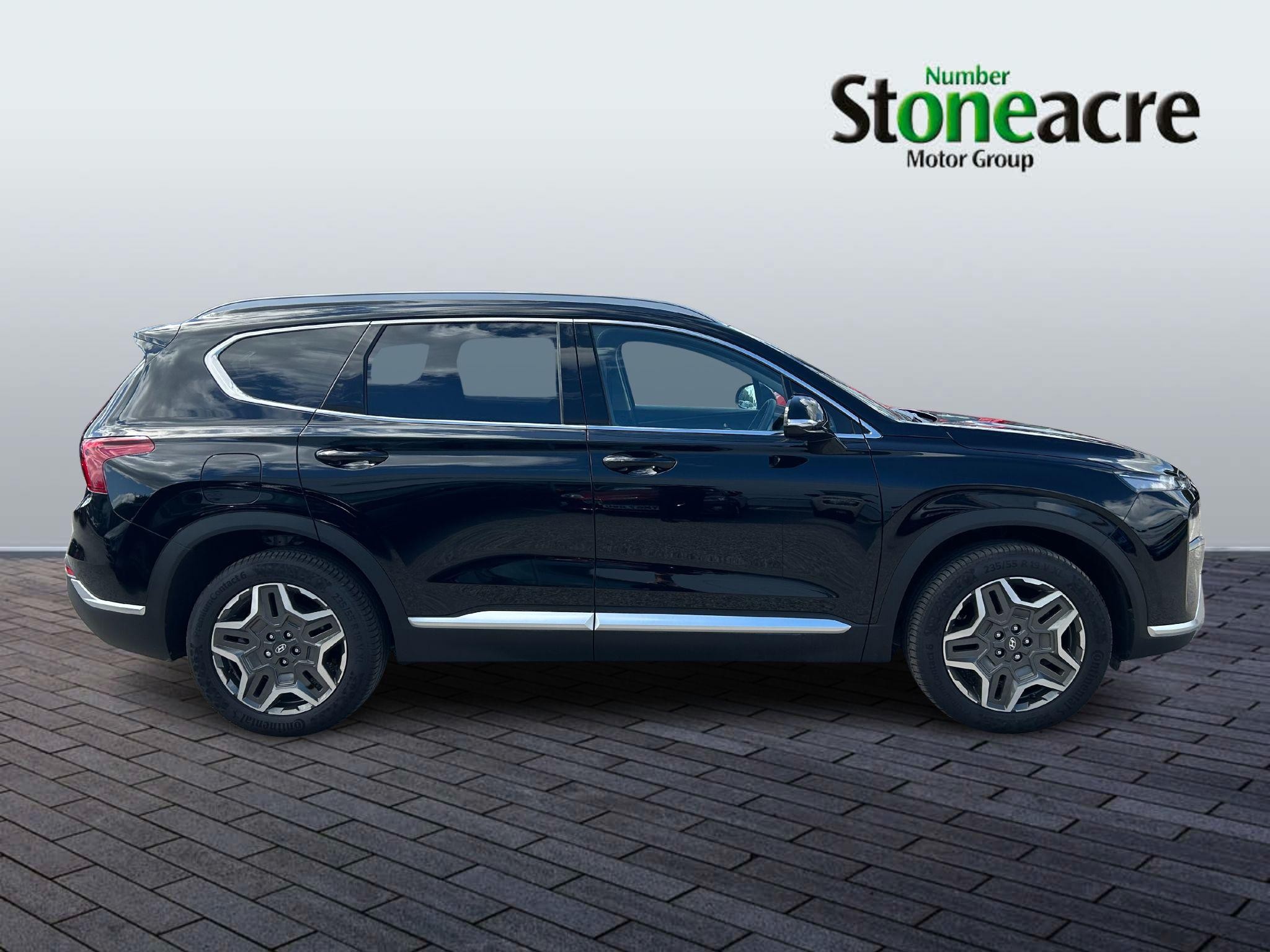 Hyundai SANTA FE Image 8
