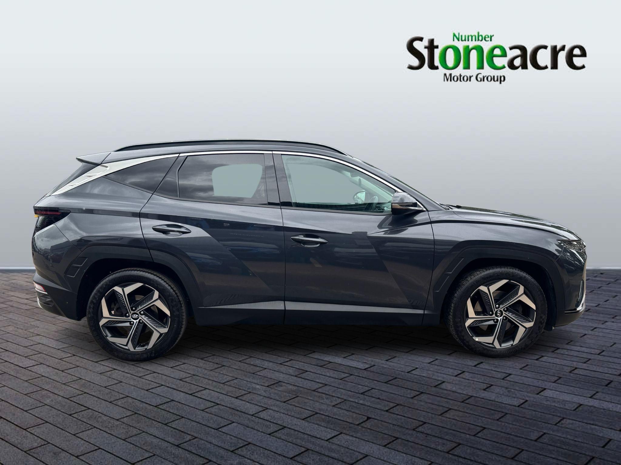 Hyundai TUCSON Image 2