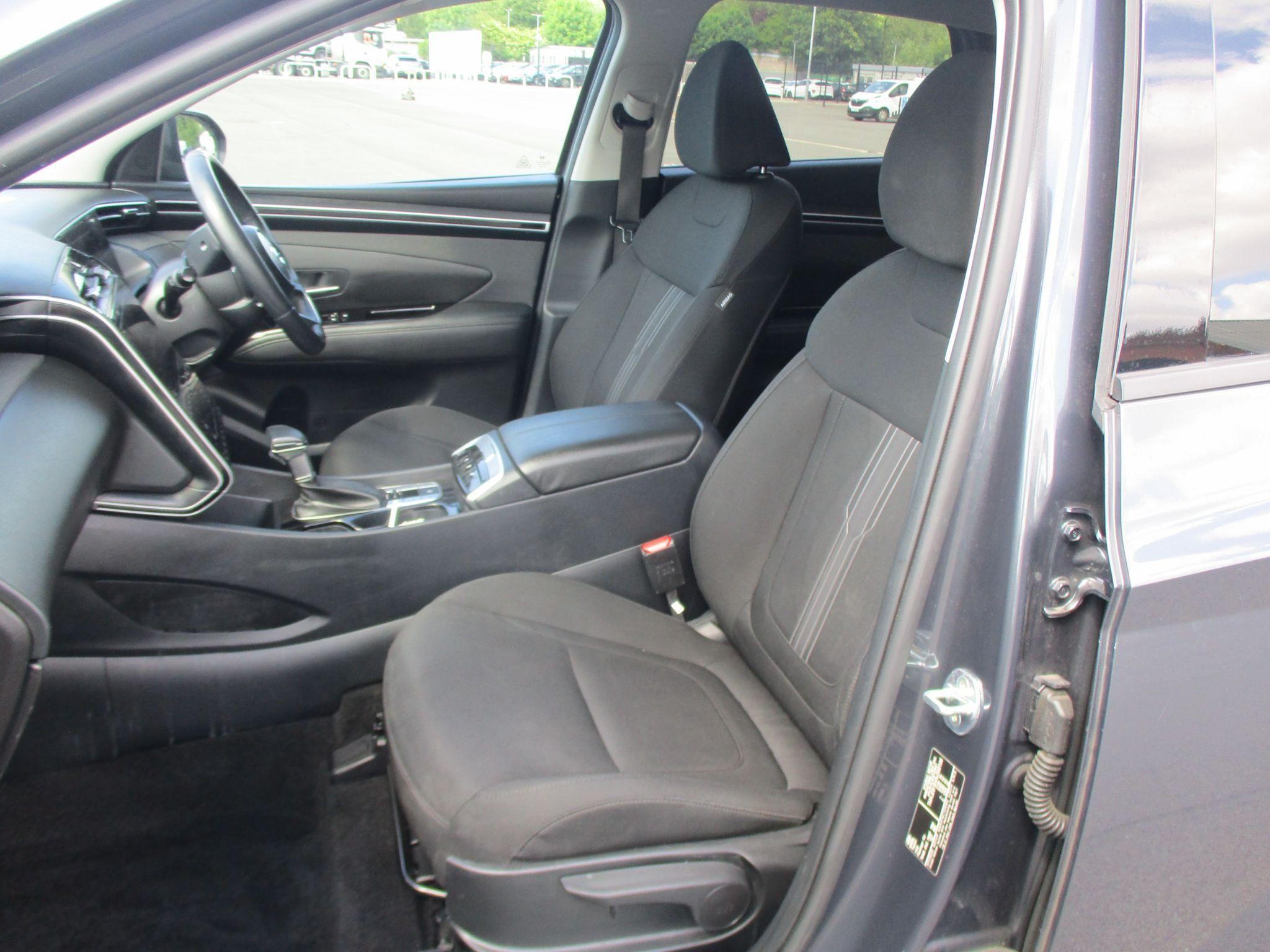 Hyundai TUCSON Image 11