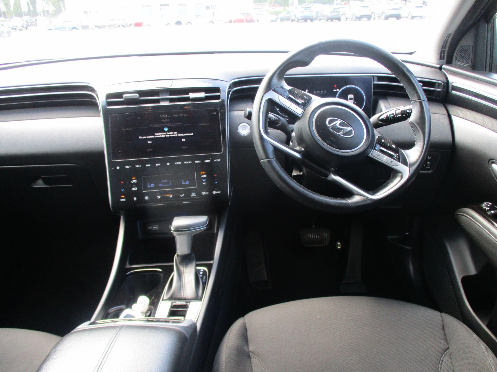 Hyundai TUCSON Image 12