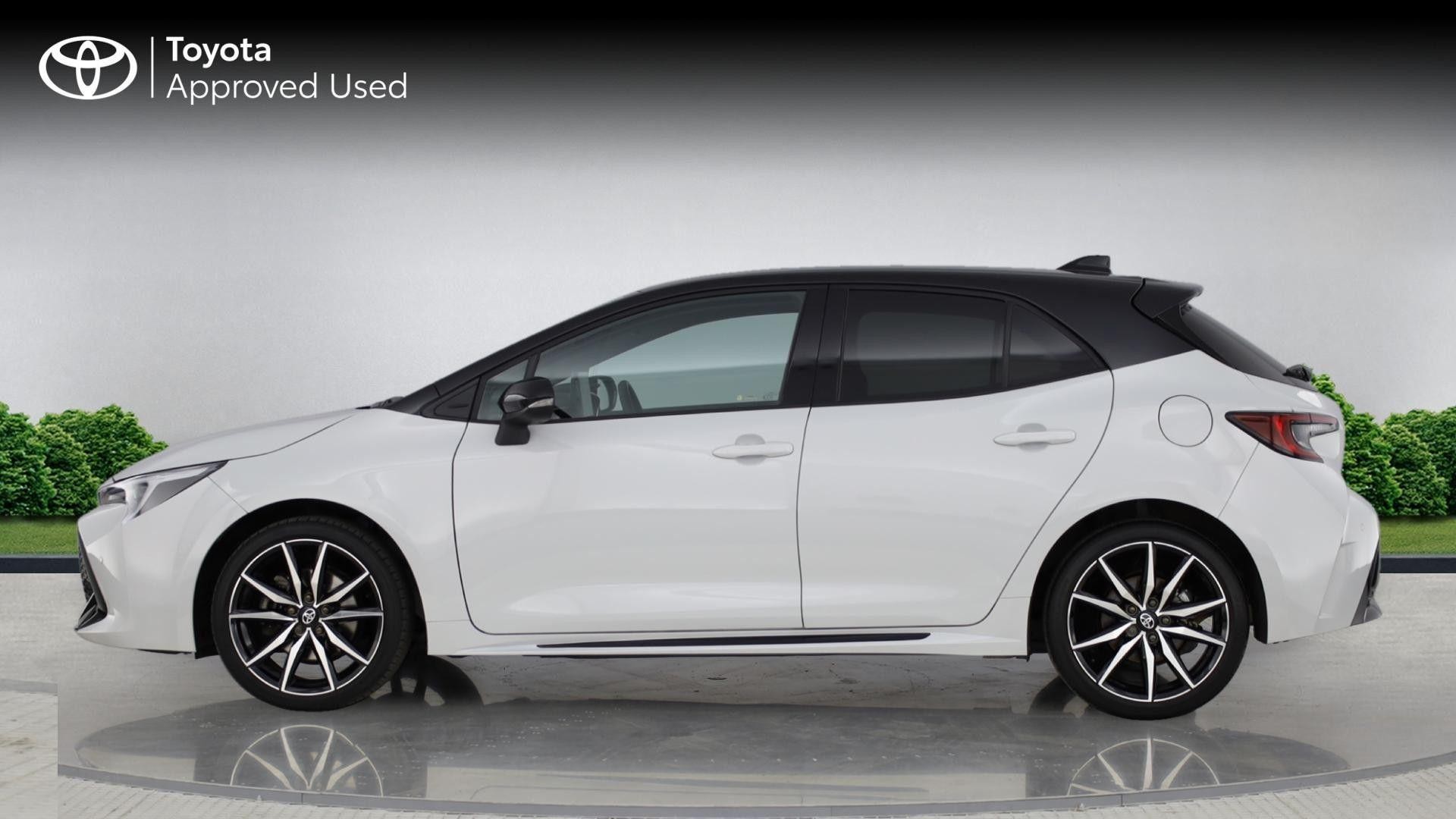 Toyota Corolla Image 8
