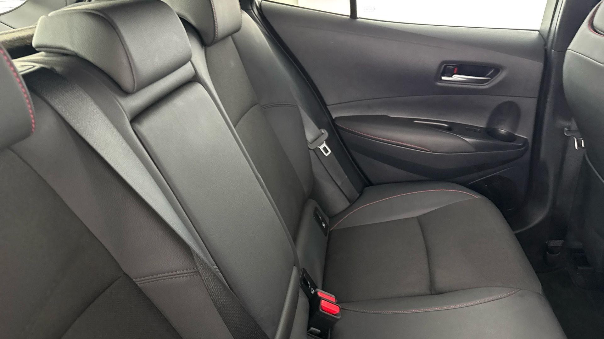 Toyota Corolla Image 20