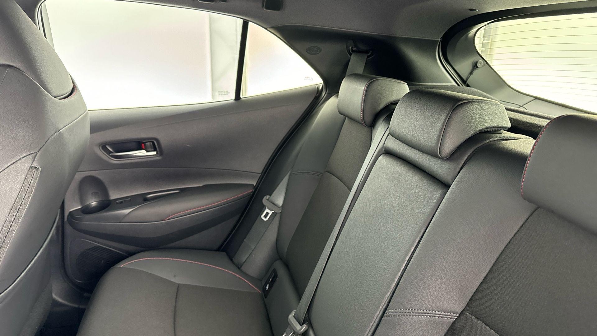 Toyota Corolla Image 21