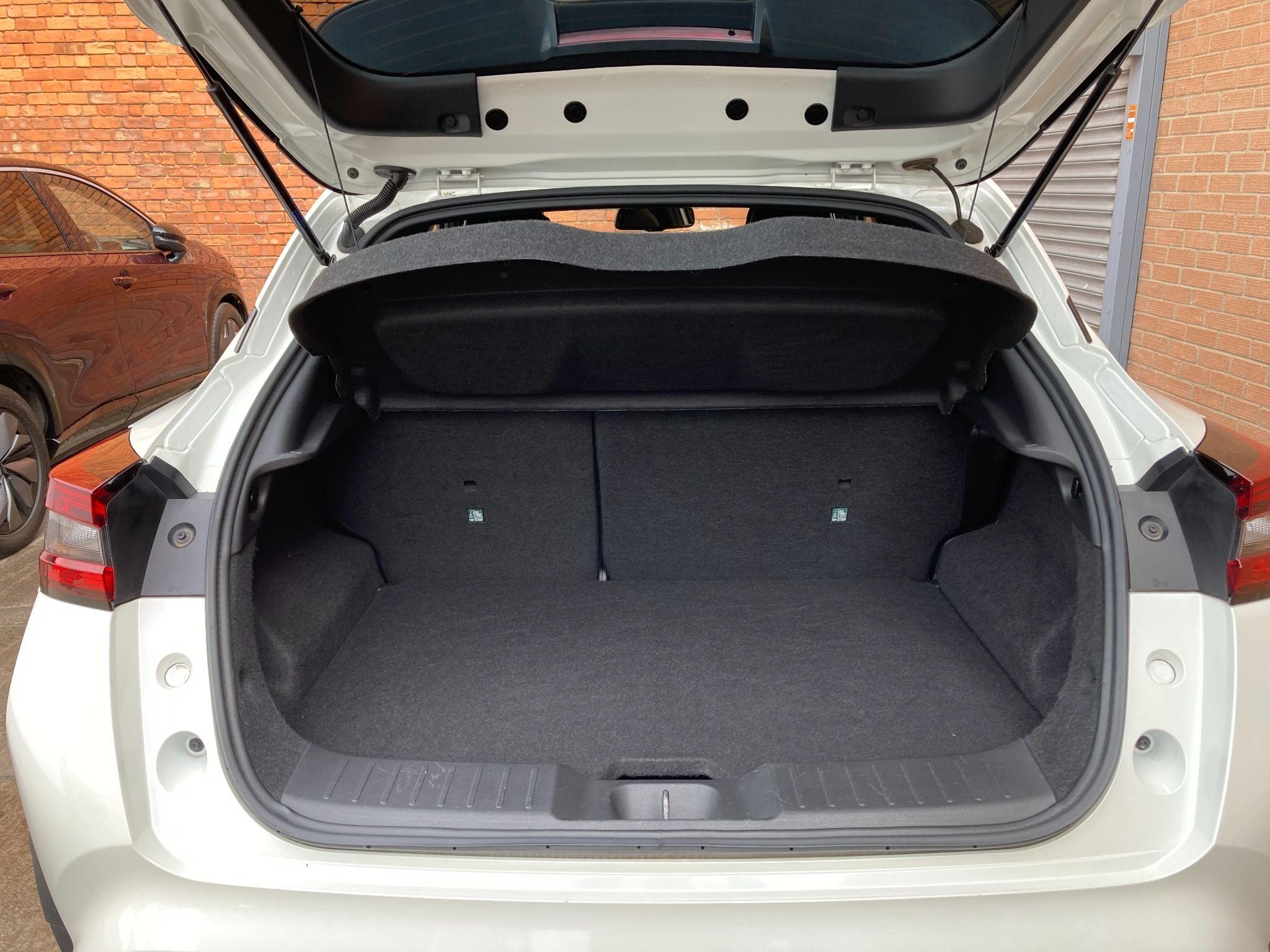 Nissan Juke Image 32