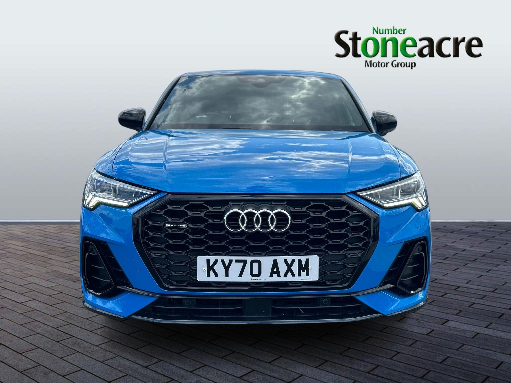 Audi Q3 Image 2