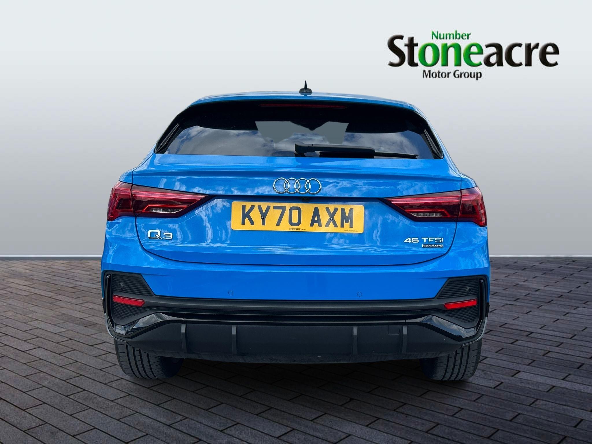 Audi Q3 Image 4