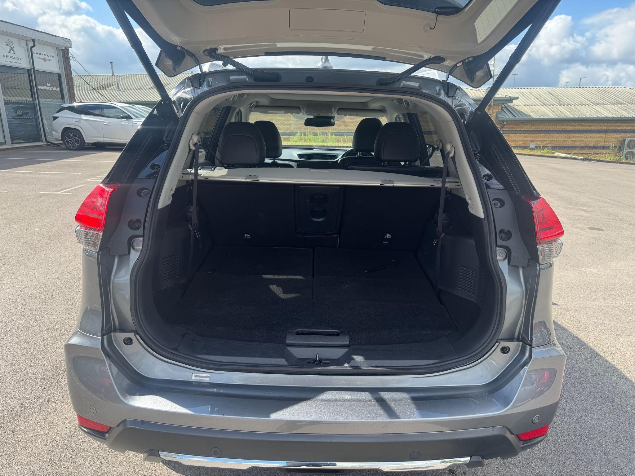 Nissan X-Trail Image 10