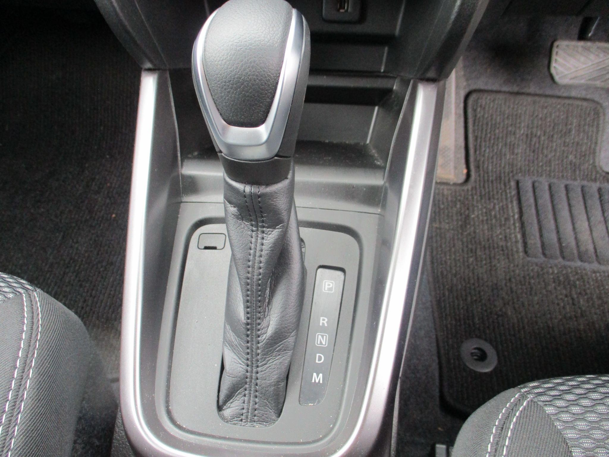 Suzuki Vitara Image 18