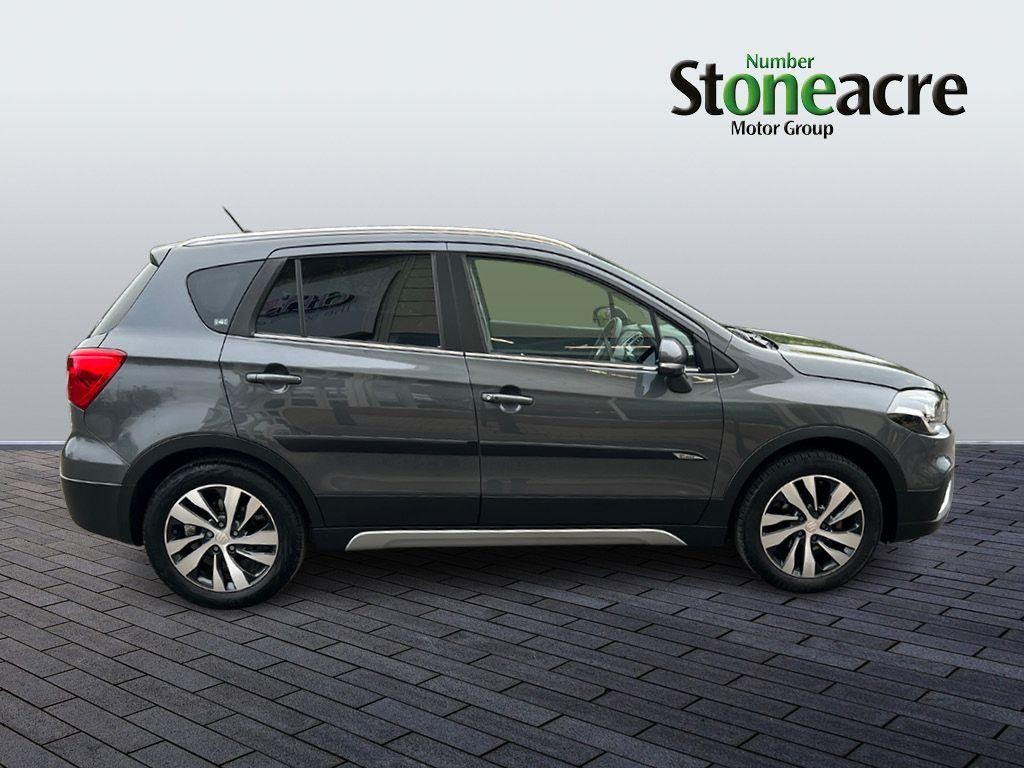 Suzuki SX4 S-Cross Image 2