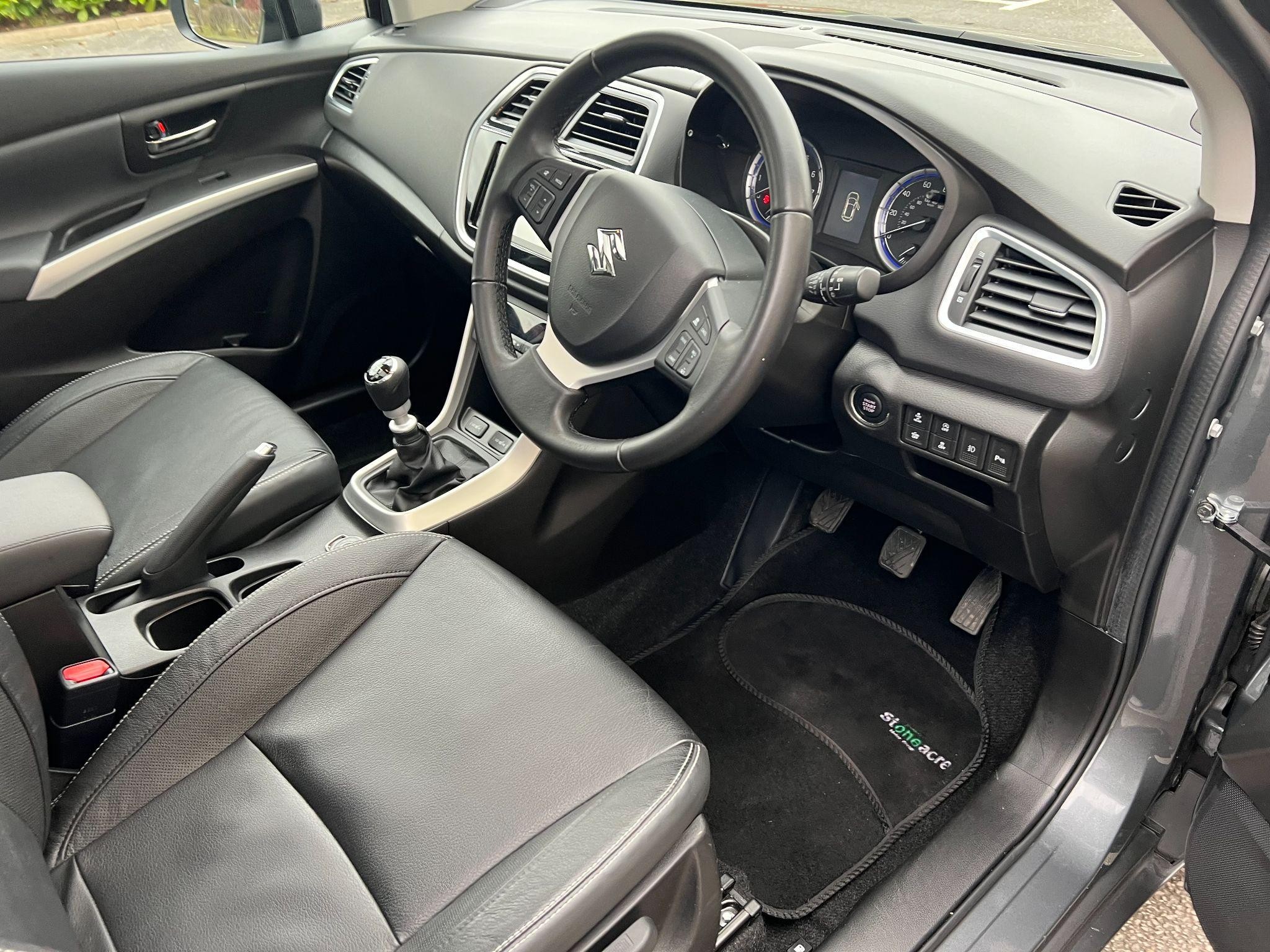 Suzuki SX4 S-Cross Image 11