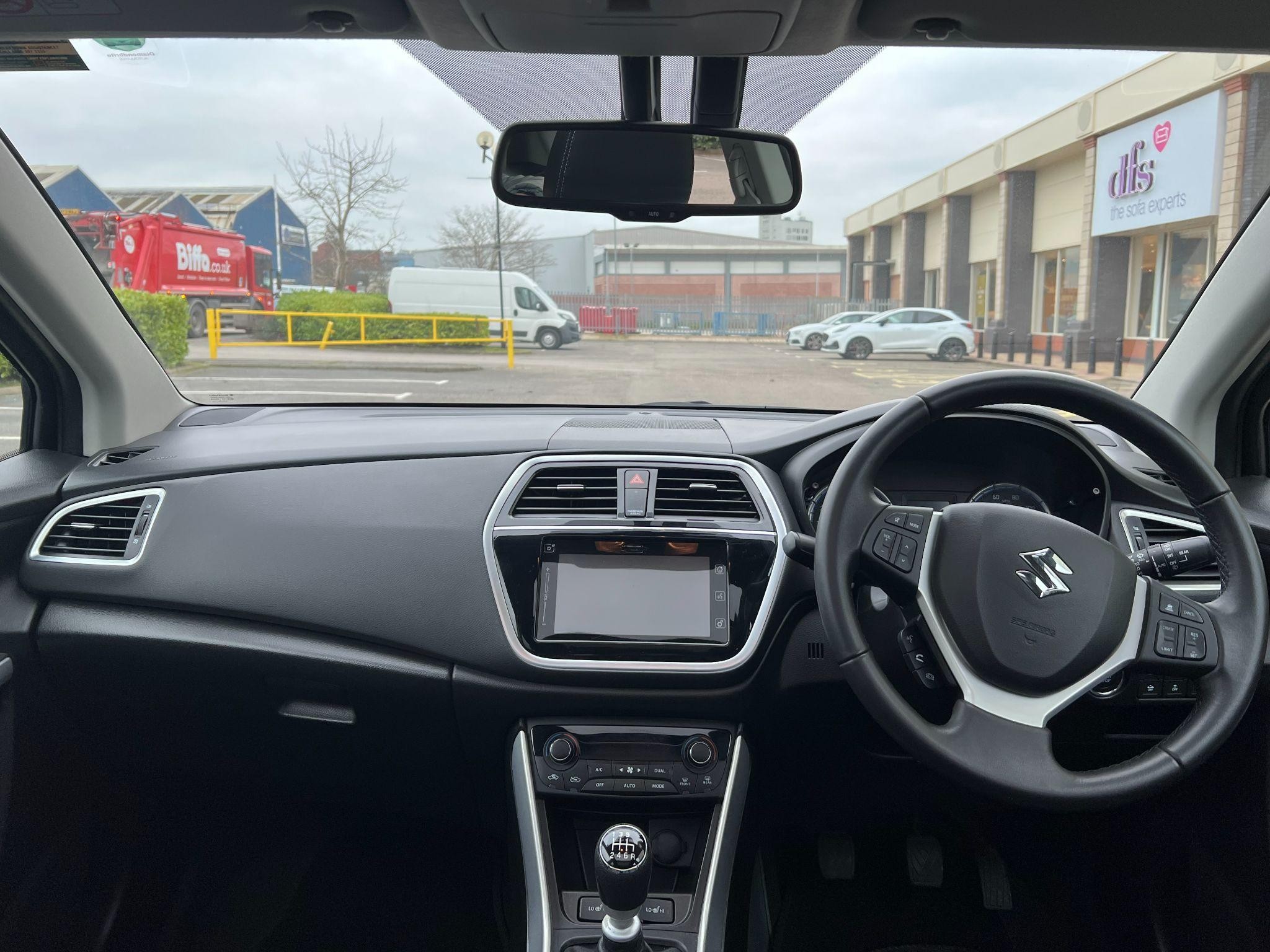 Suzuki SX4 S-Cross Image 12