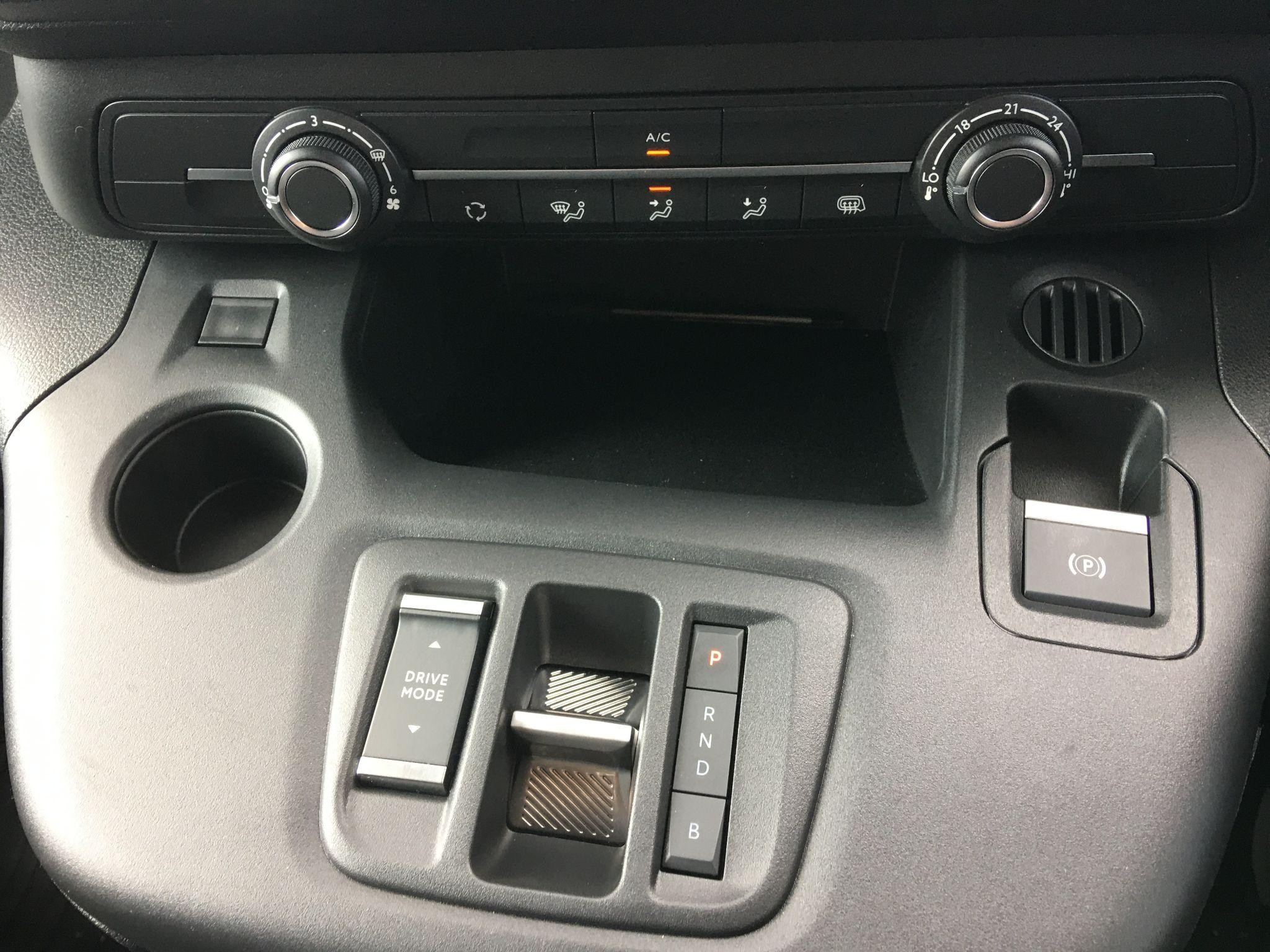 Toyota Proace City Image 21