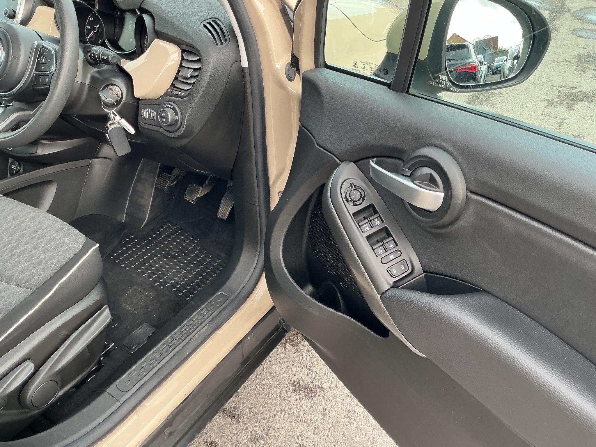 Fiat 500X Image 18