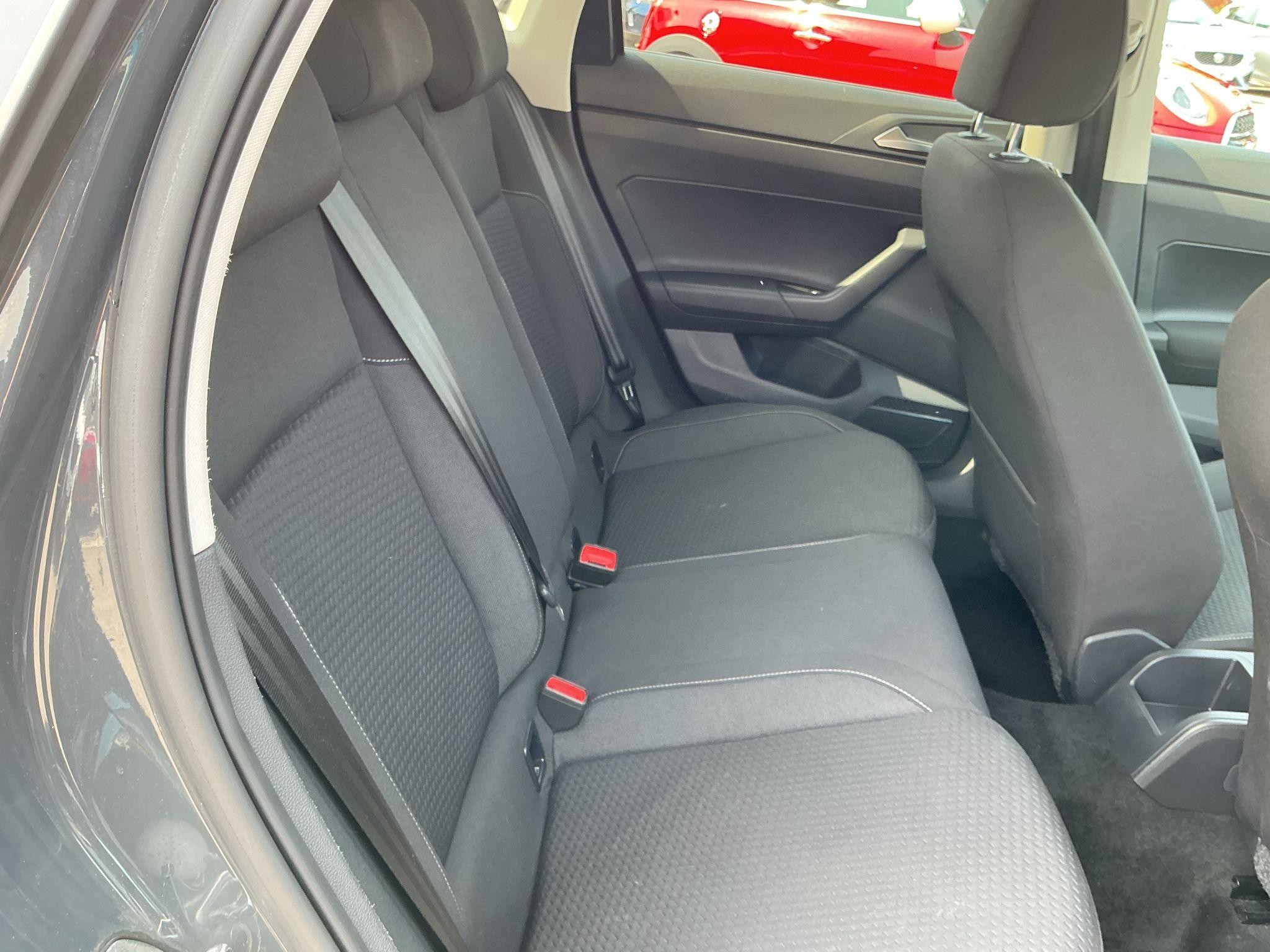 Volkswagen Polo Image 18