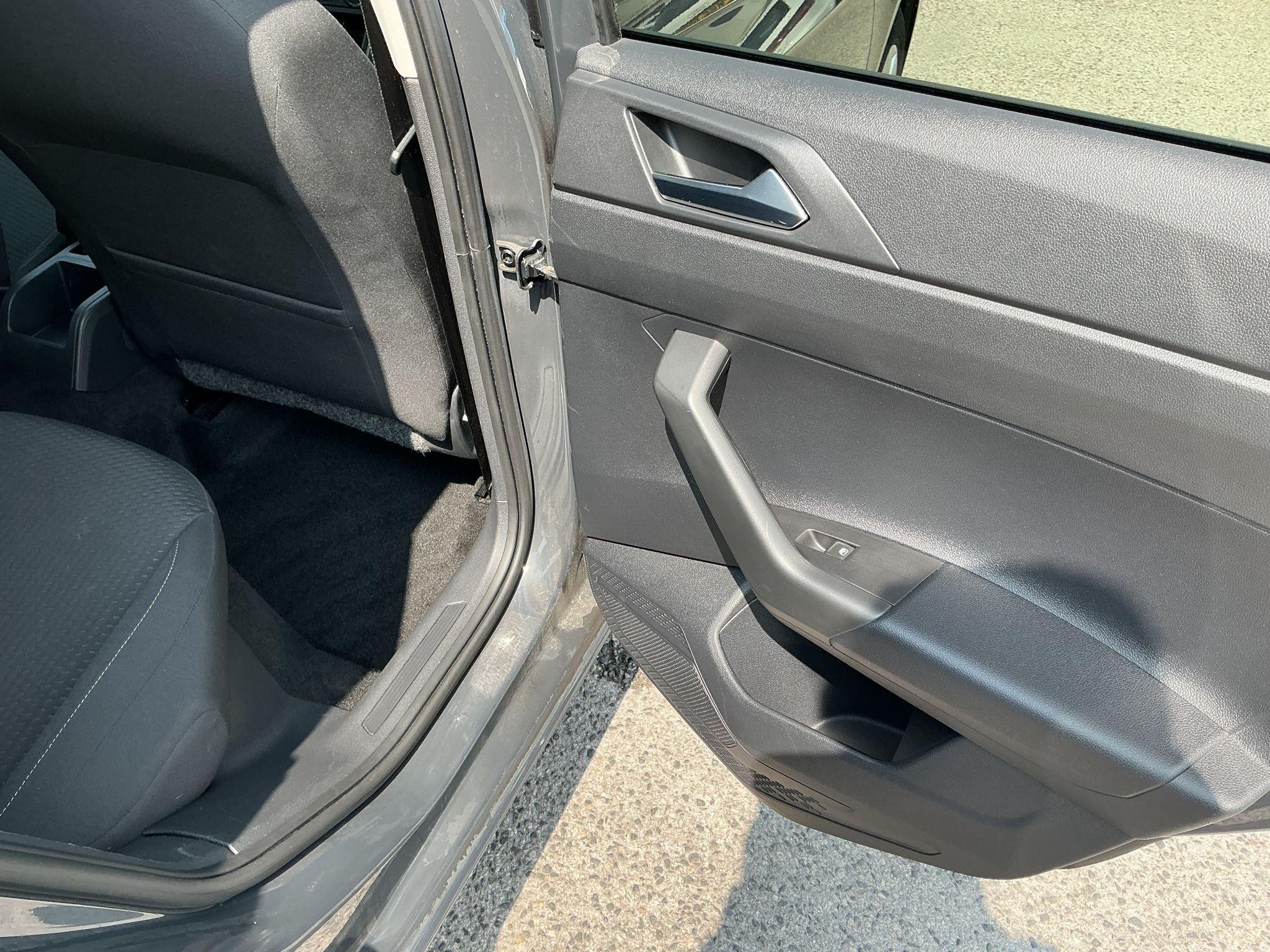 Volkswagen Polo Image 19