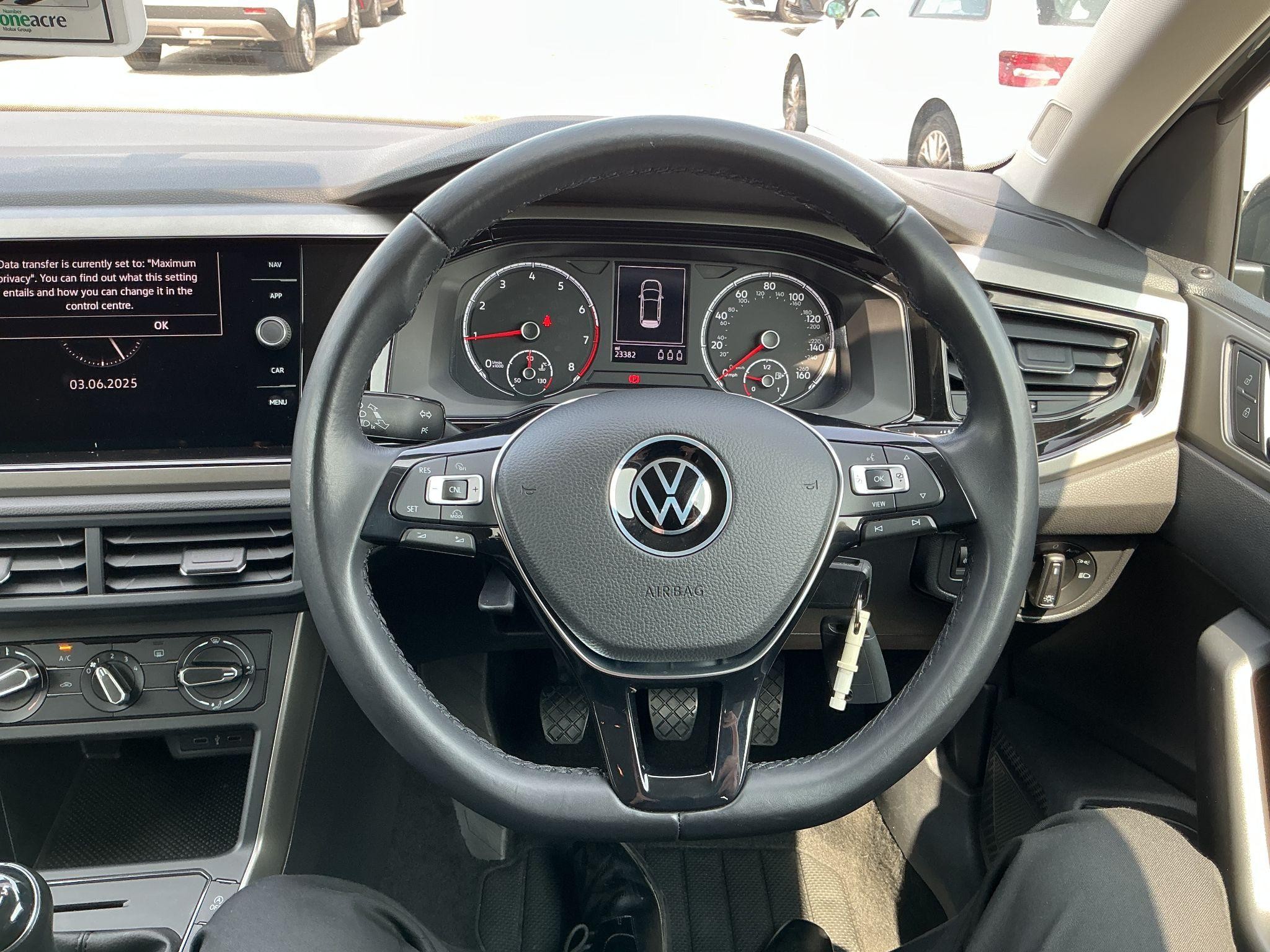 Volkswagen Polo Image 23