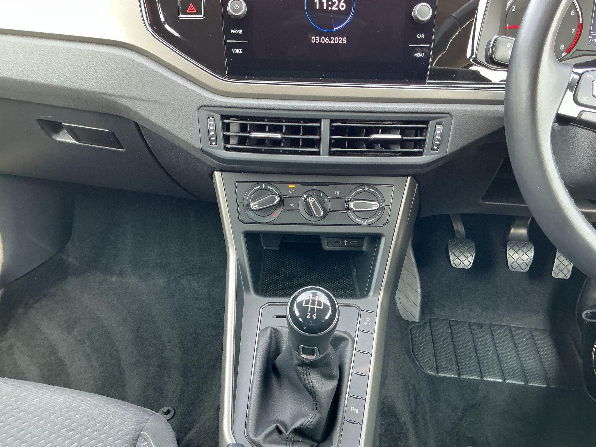 Volkswagen Polo Image 25