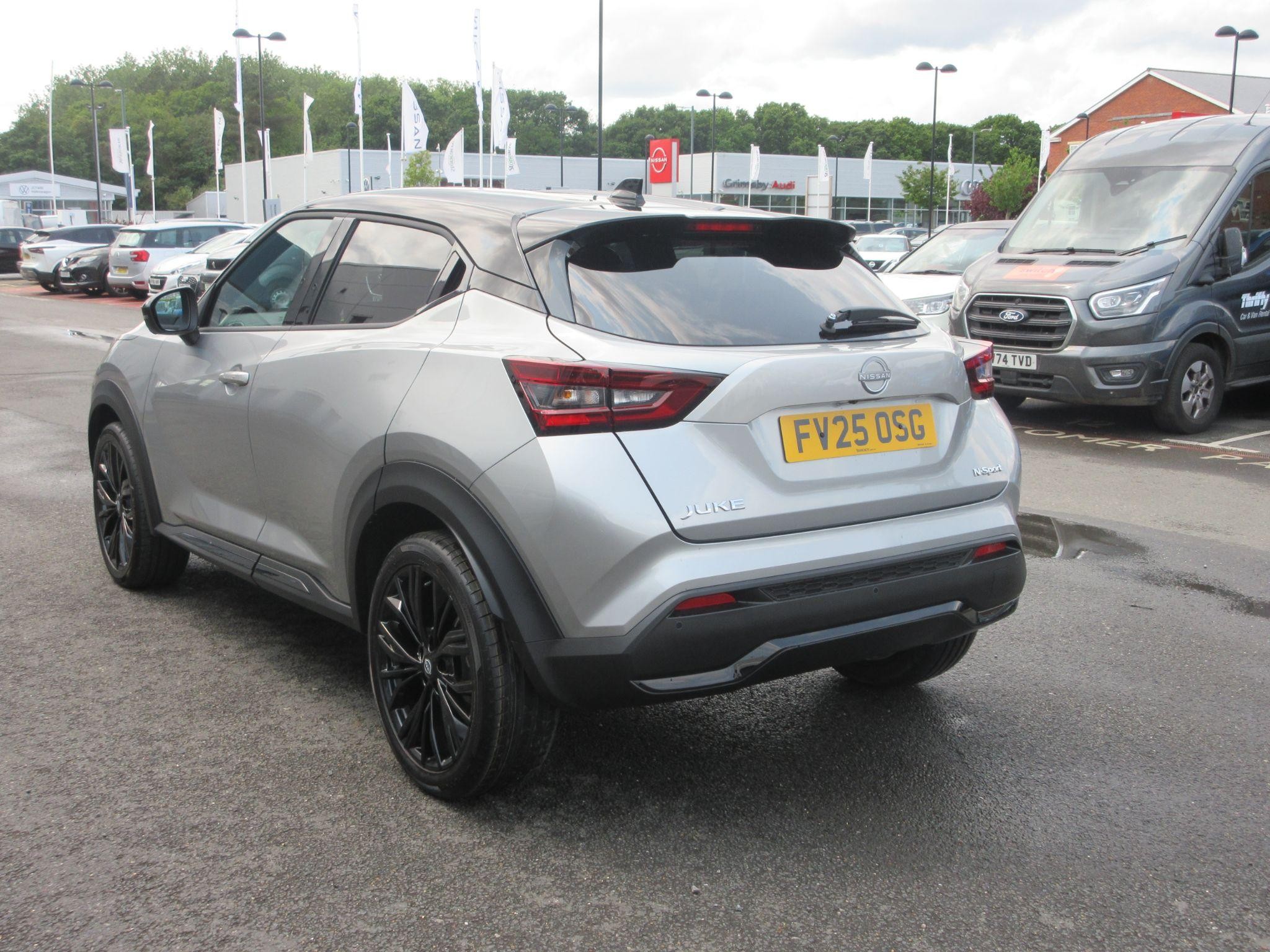 Nissan Juke Image 12