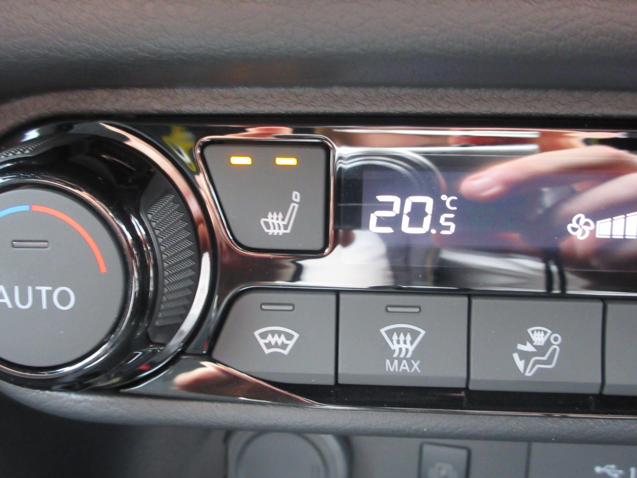 Nissan Juke Image 30