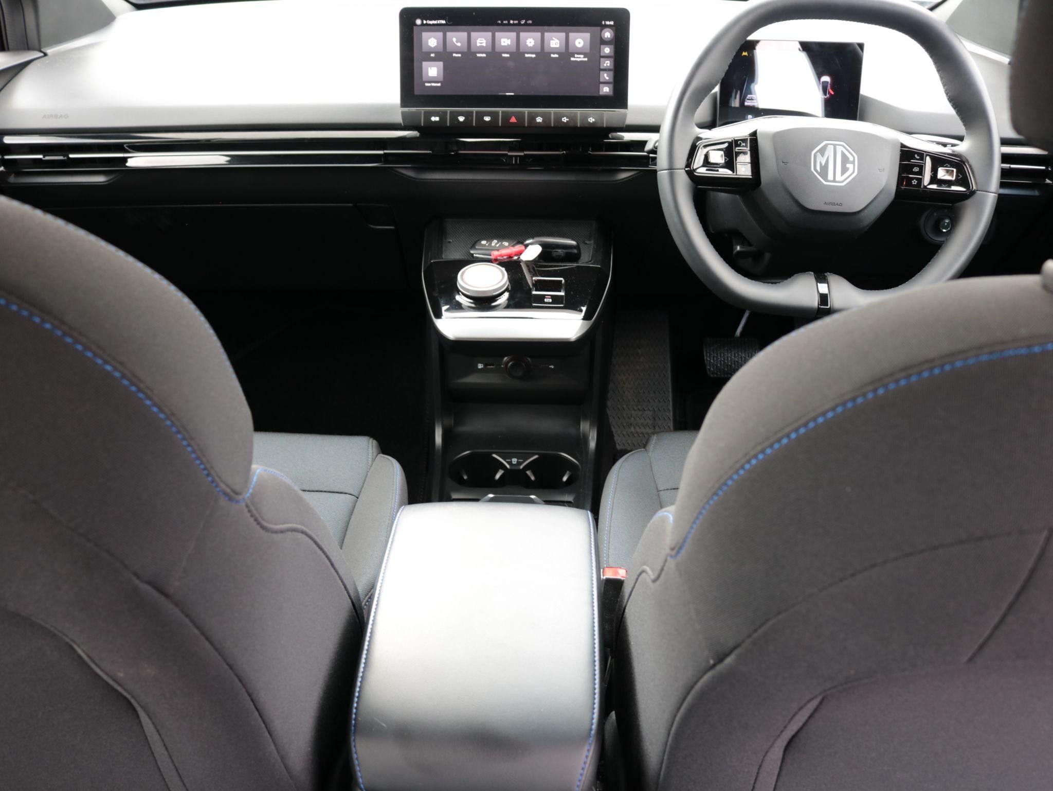 MG4 EV Image 12