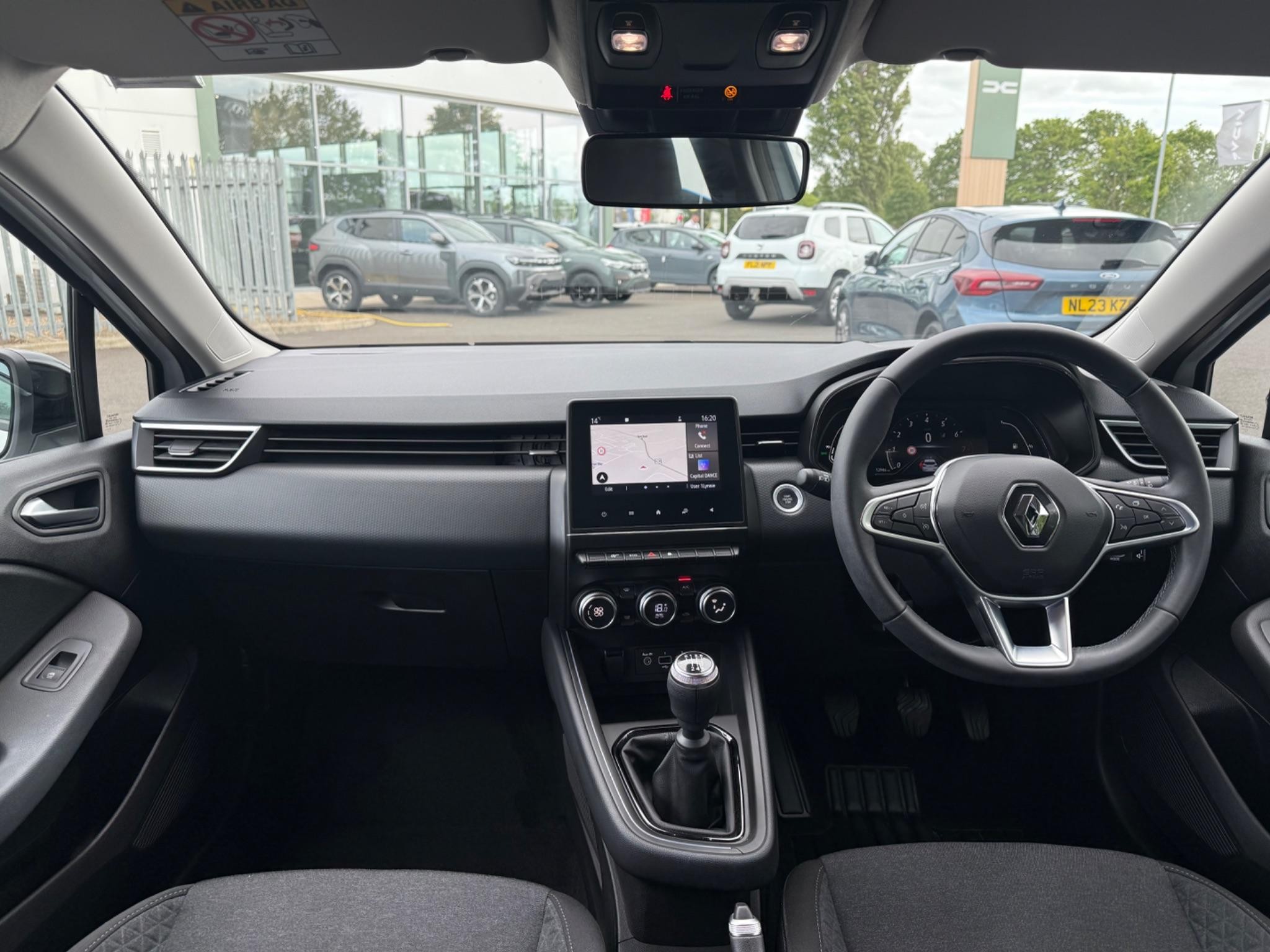Renault Clio Image 16