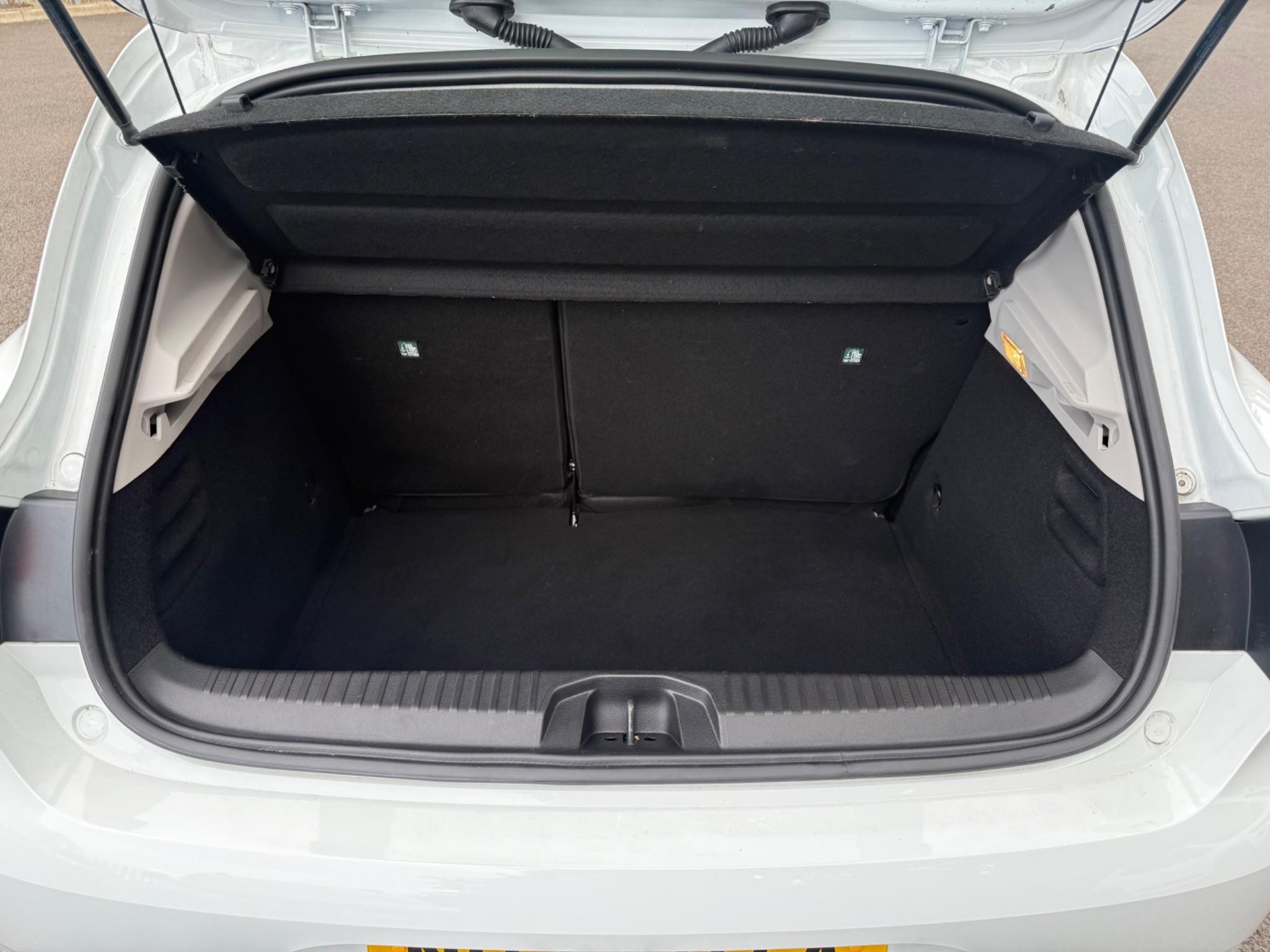 Renault Clio Image 18