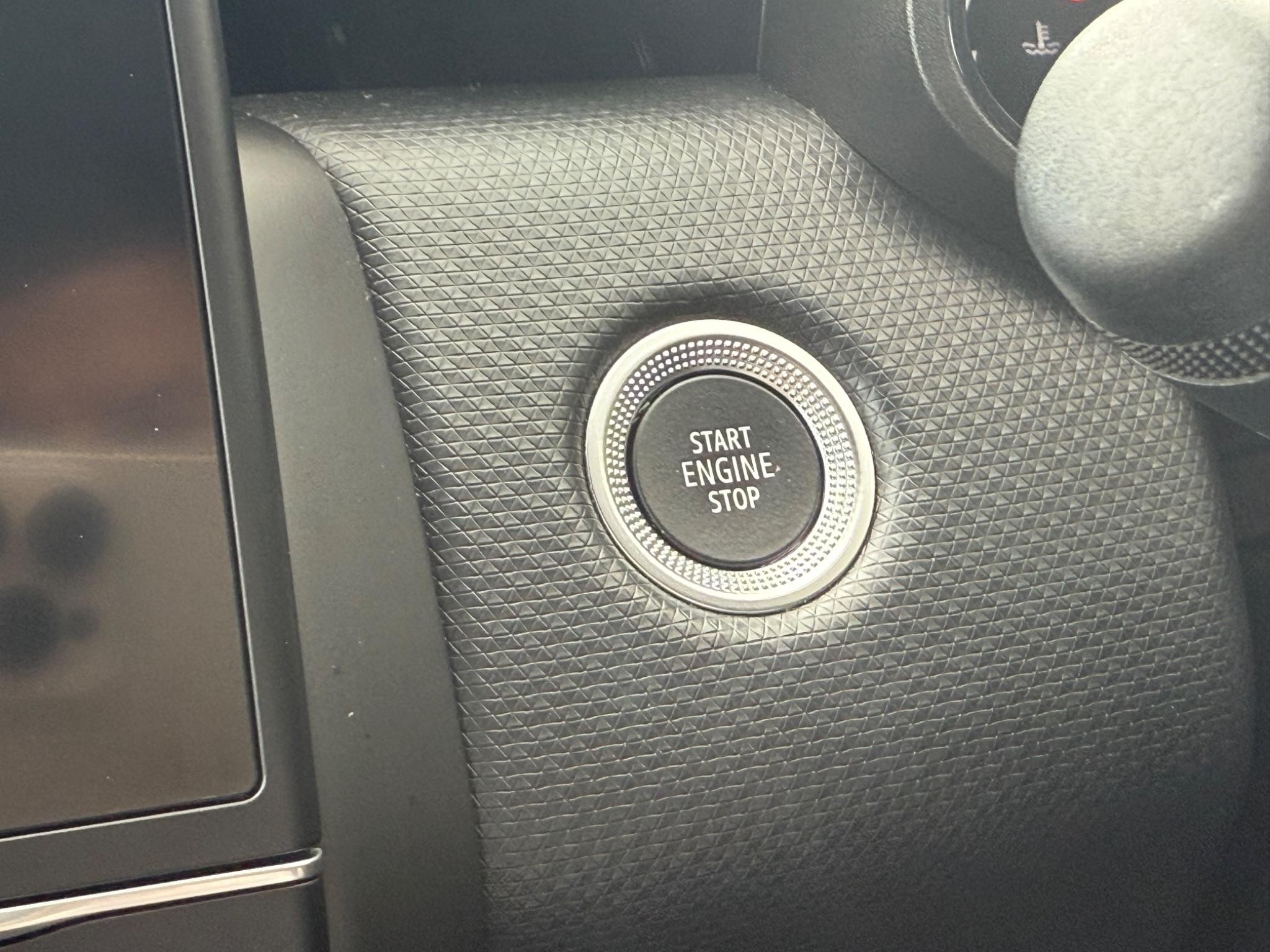 Renault Clio Image 31