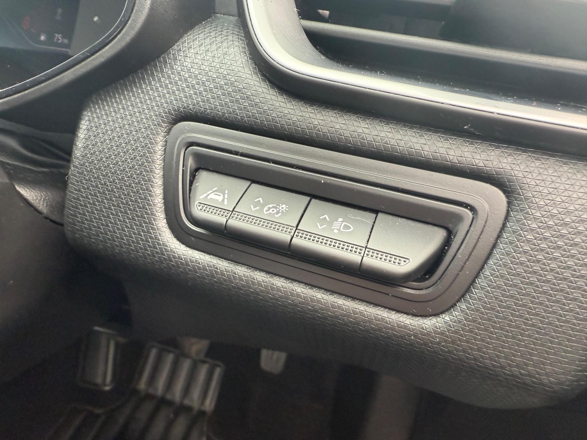 Renault Clio Image 37