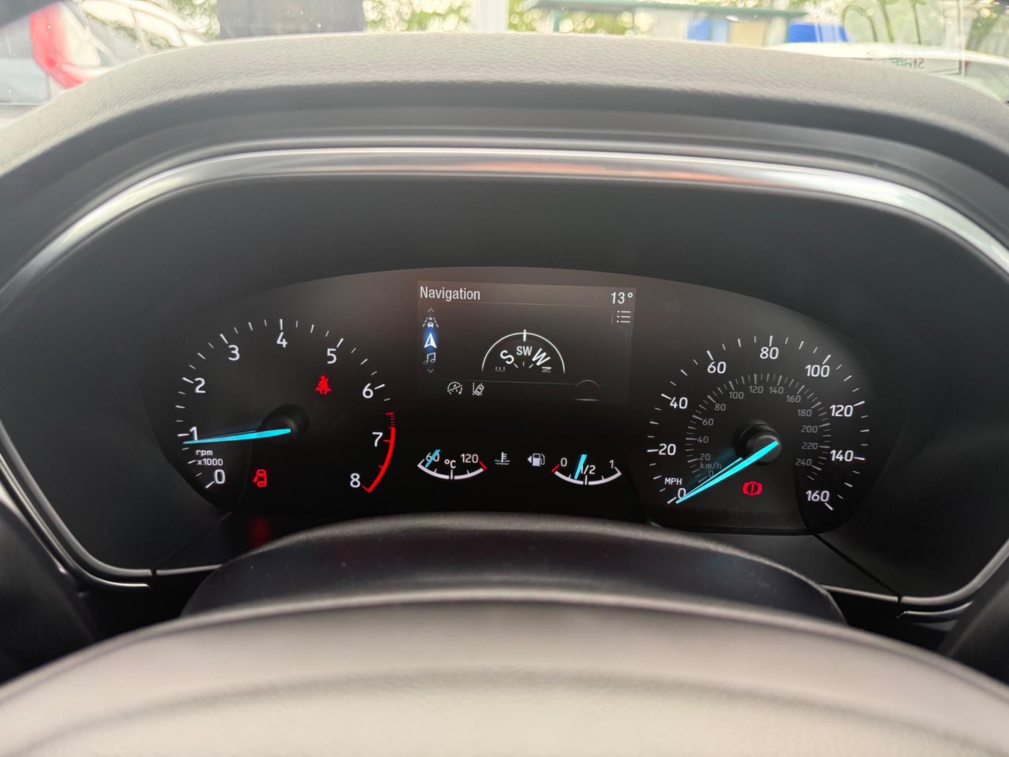 Ford Focus Image 25
