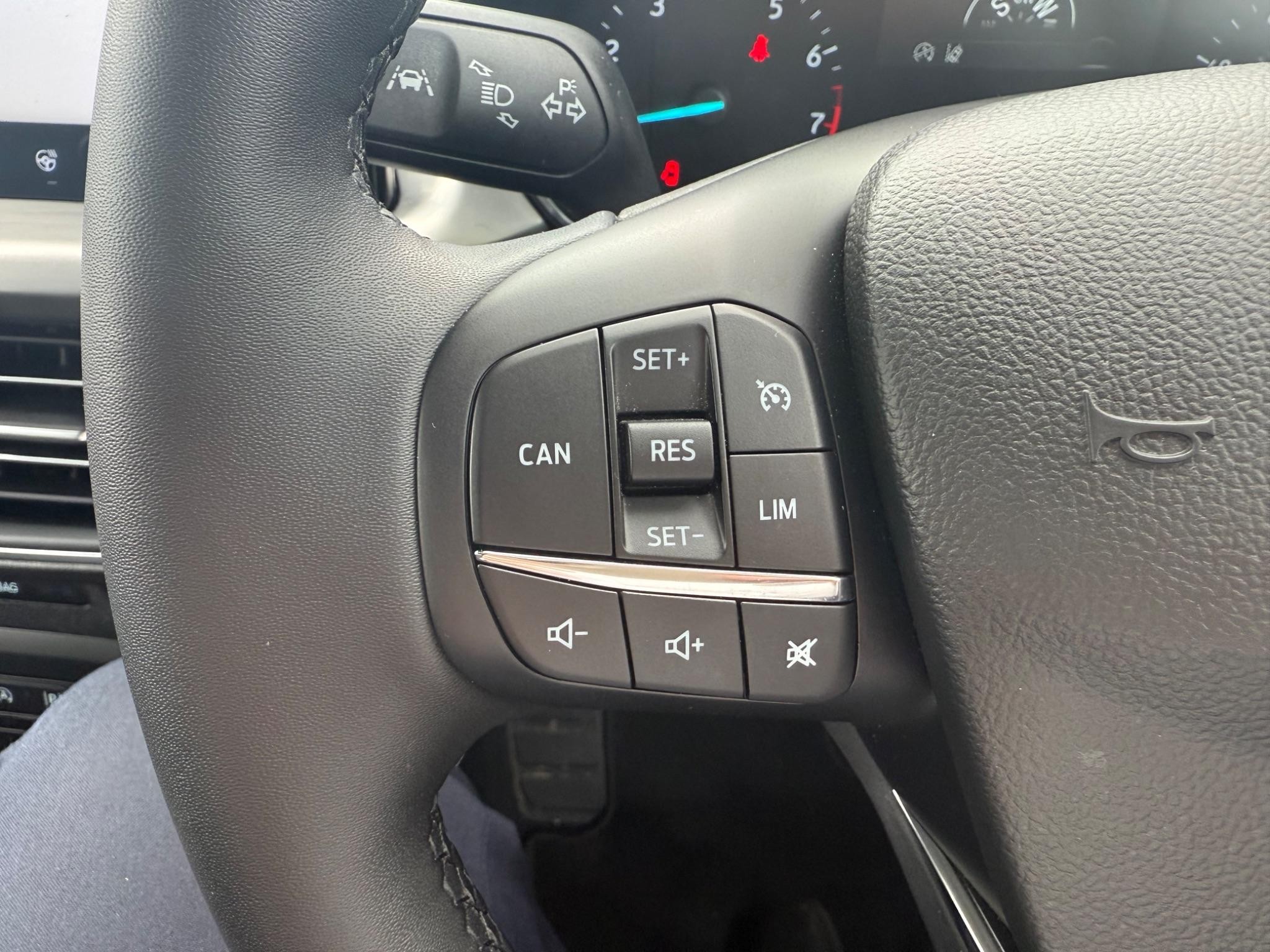 Ford Focus Image 34