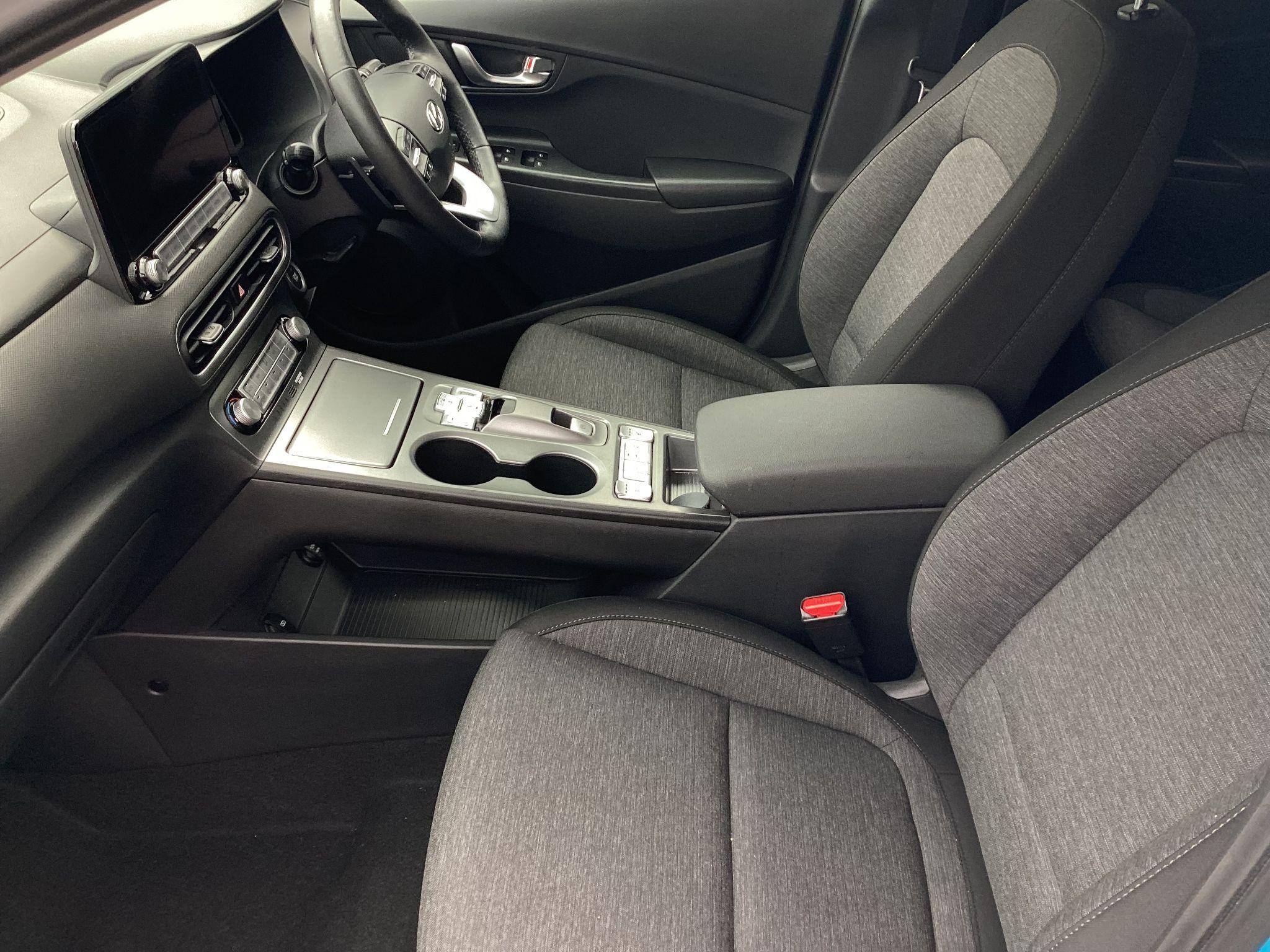 Hyundai KONA Image 14