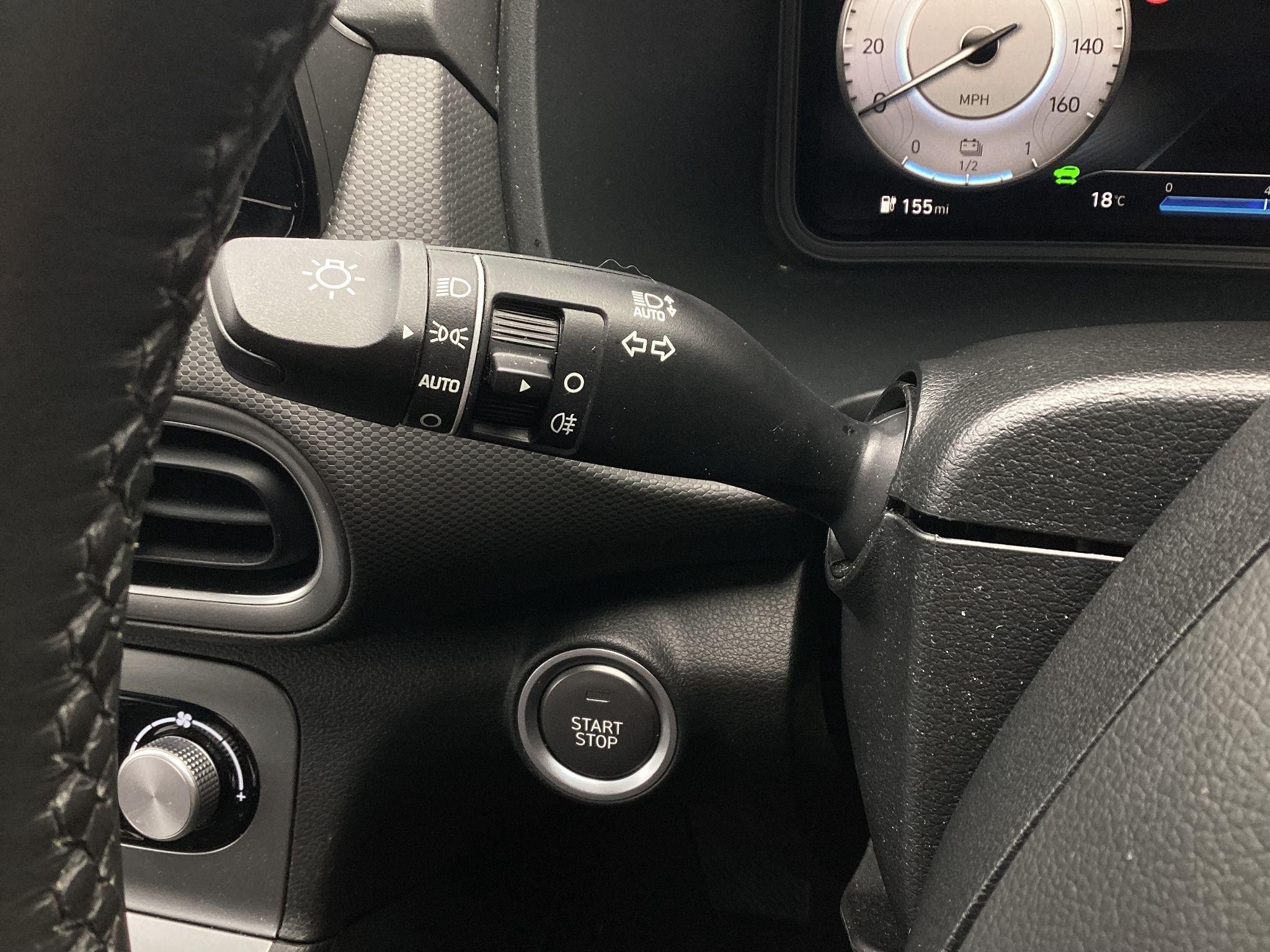Hyundai KONA Image 17