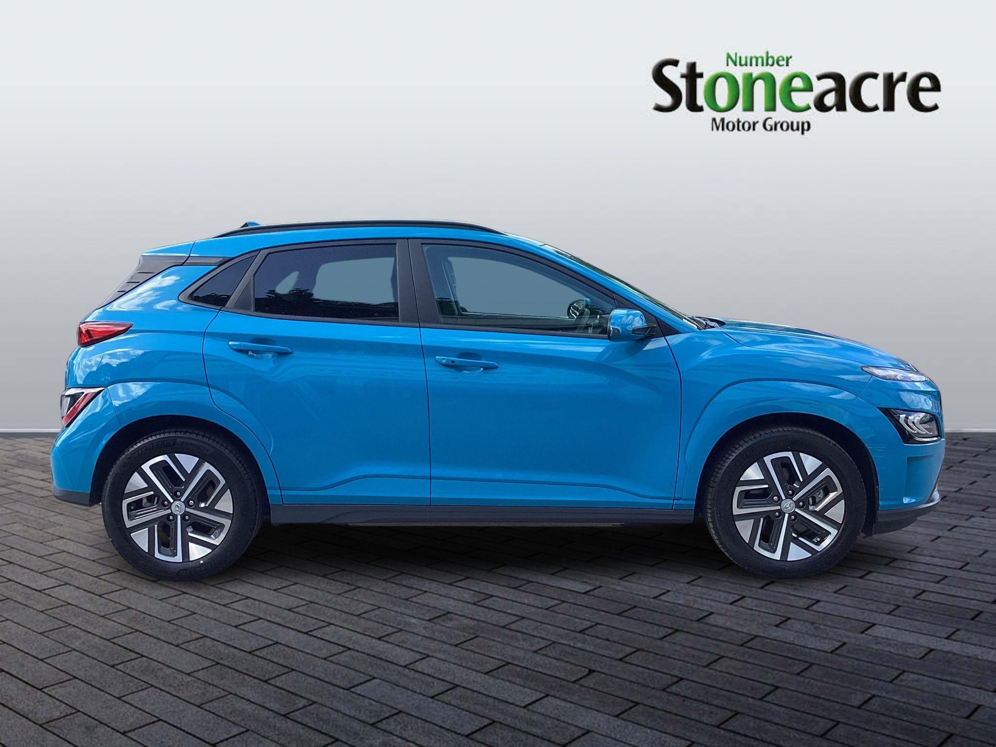 Hyundai KONA Image 2
