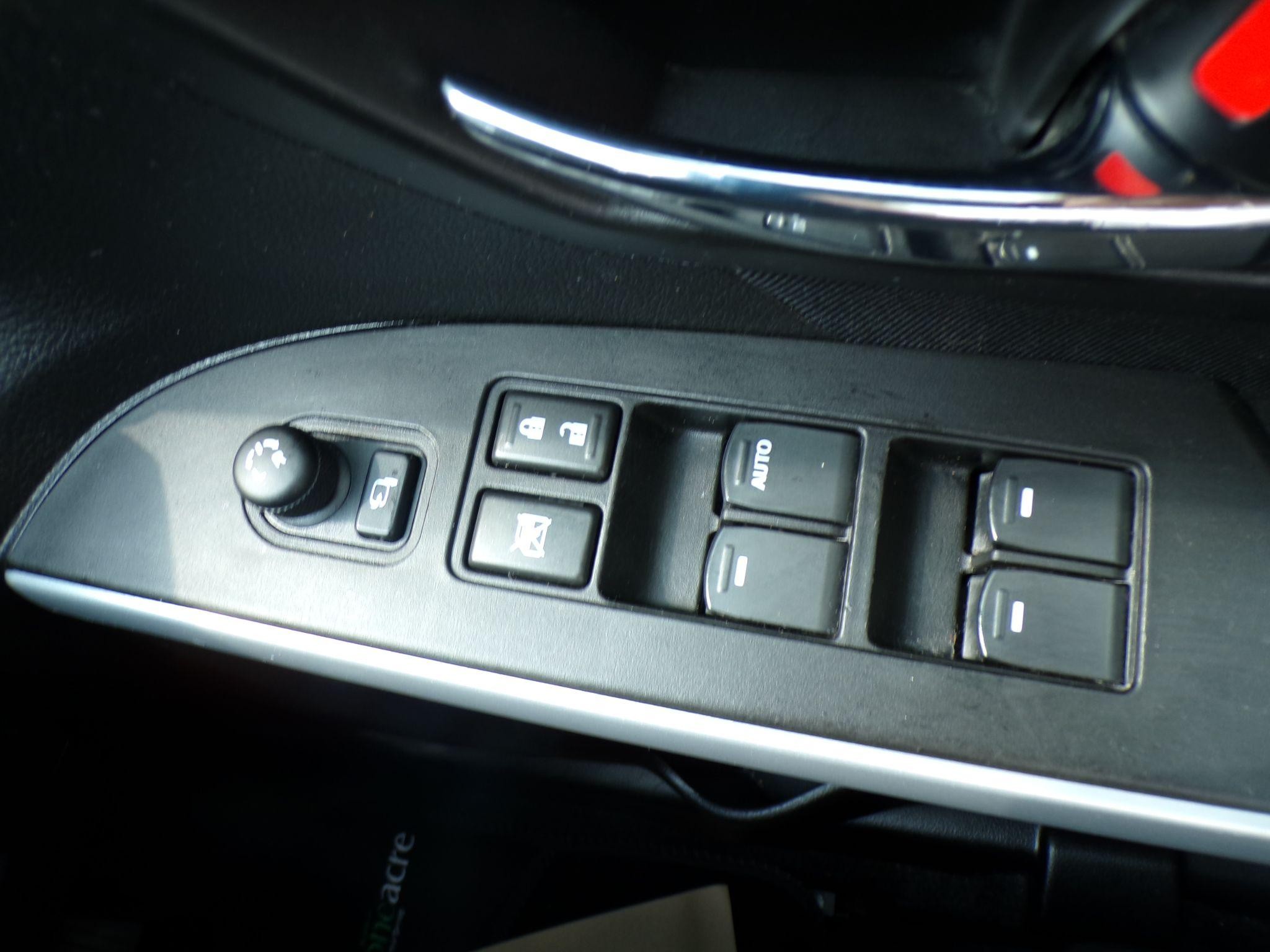 Suzuki SX4 S-Cross Image 24