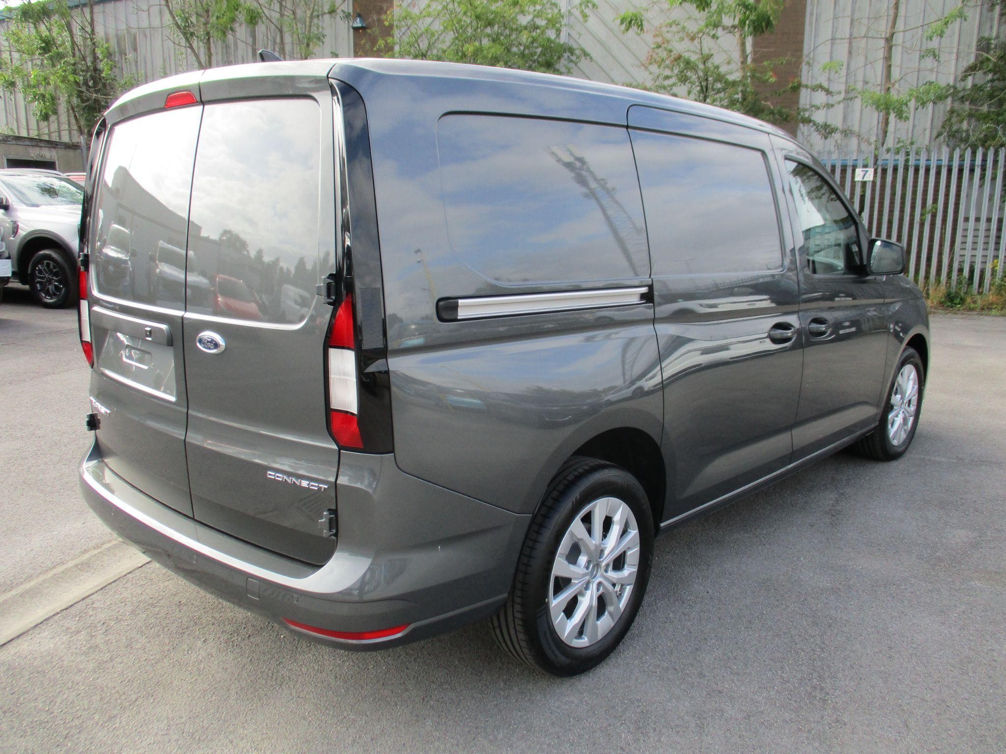 Ford Transit Connect Image 3