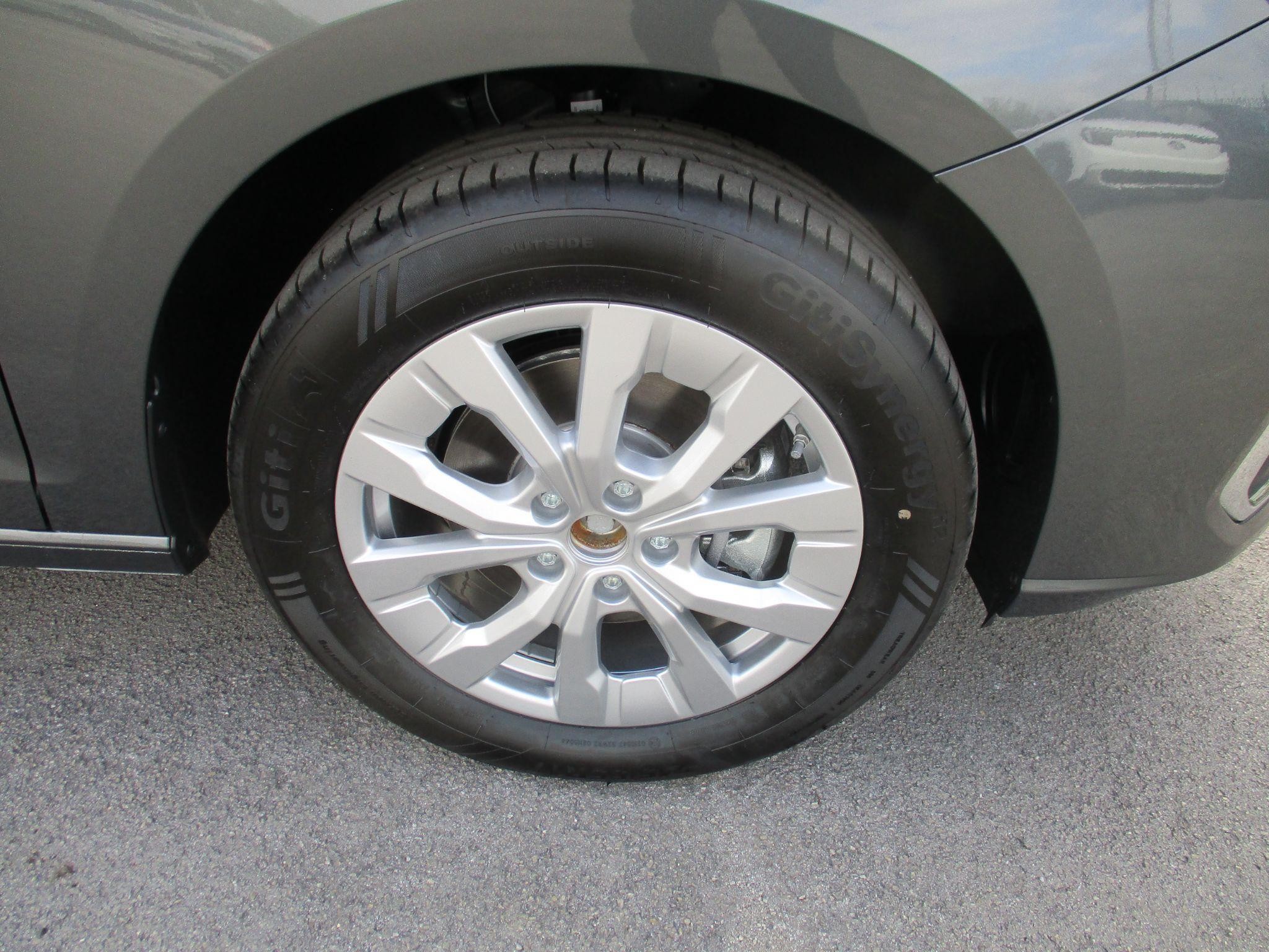 Ford Transit Connect Image 10
