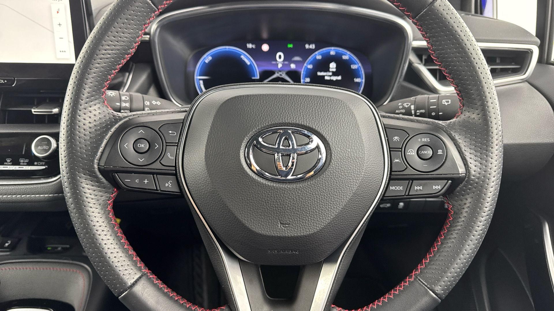 Toyota Corolla Image 10