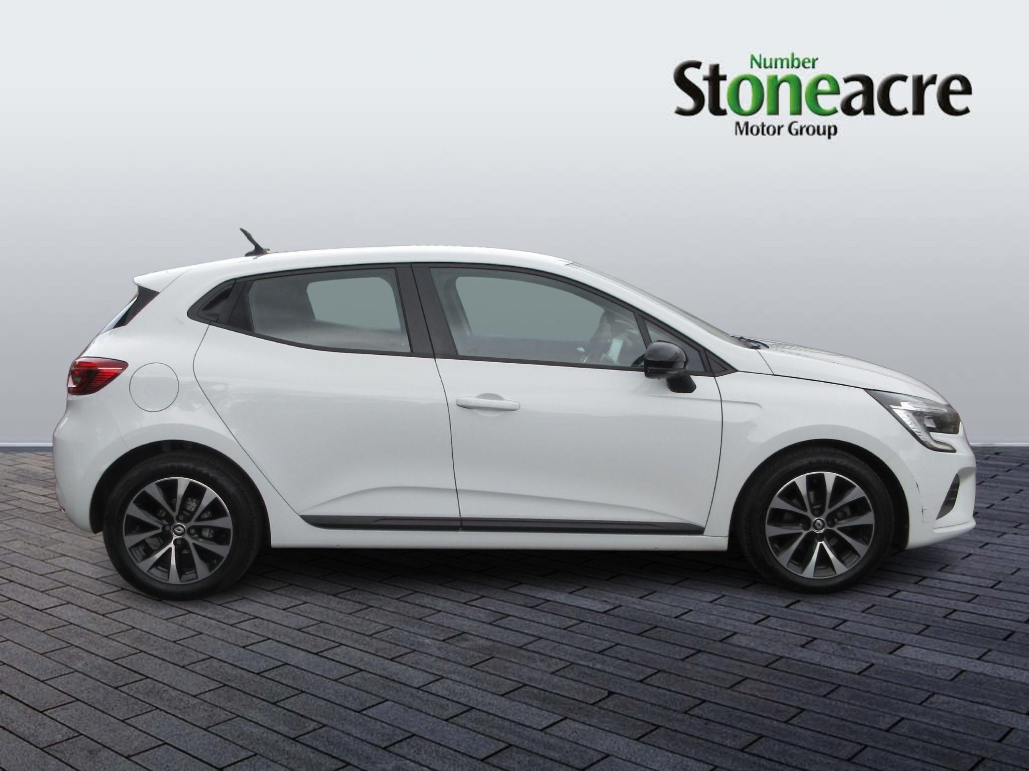 Renault Clio Image 2