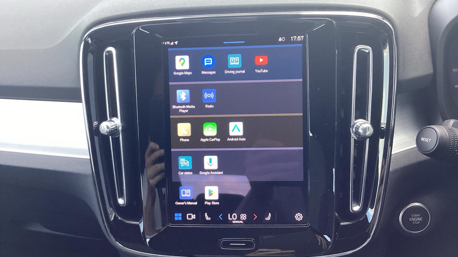 Volvo XC40 Image 12