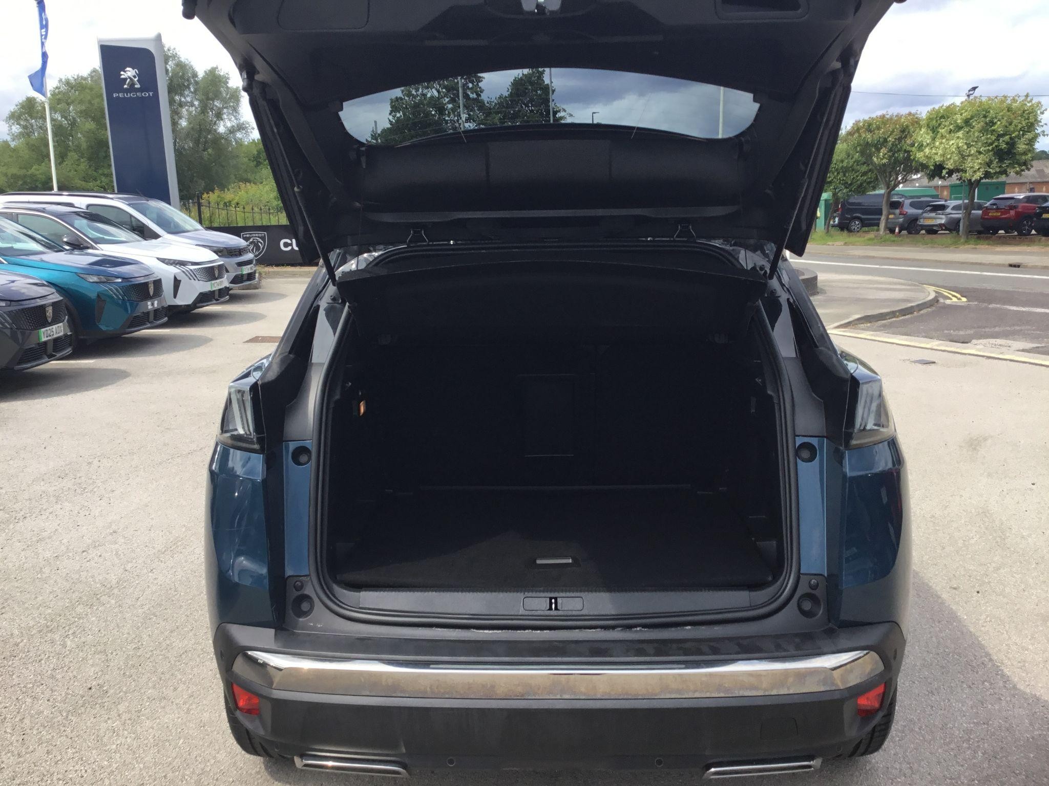 Peugeot 3008 Image 10