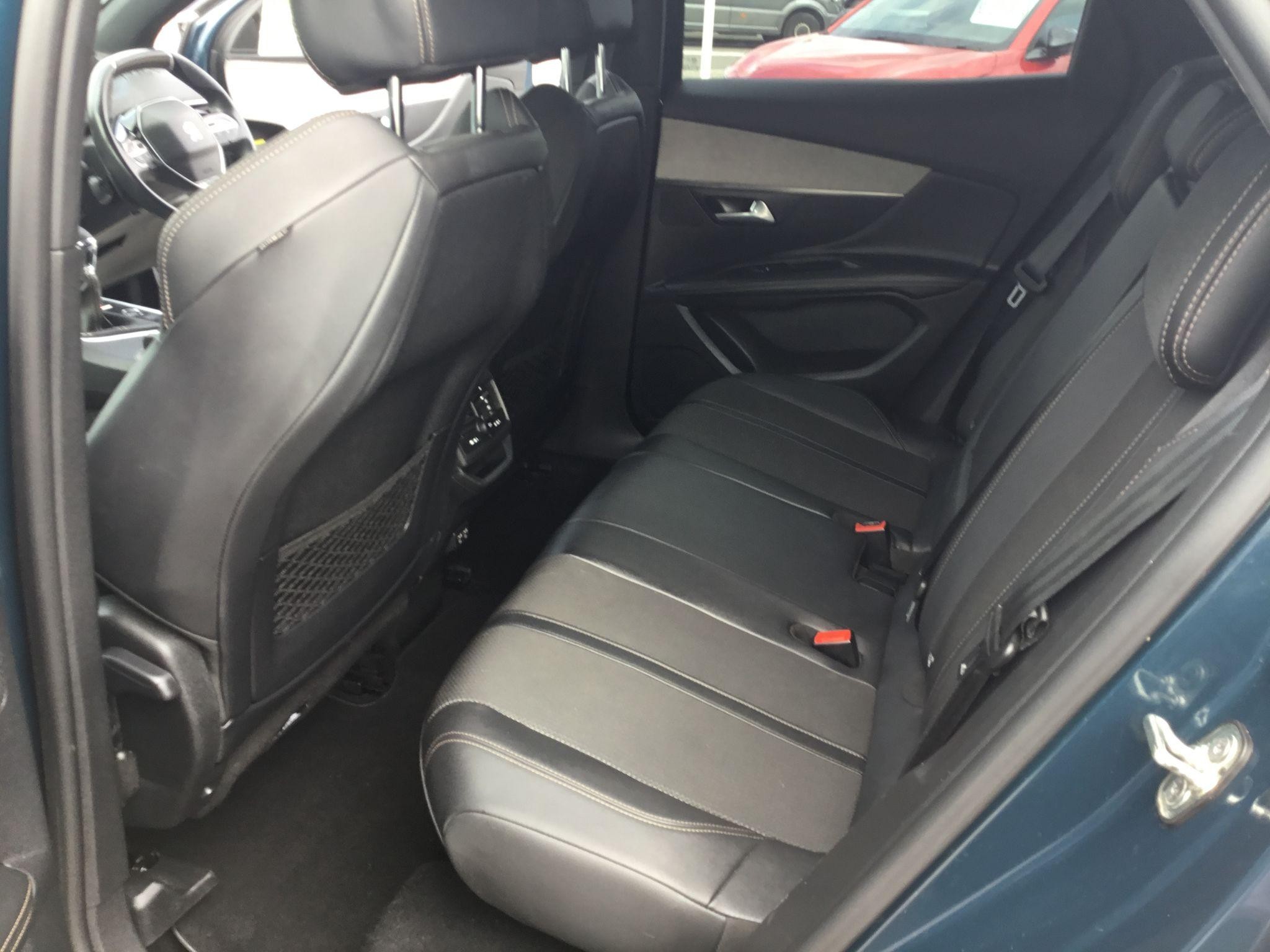 Peugeot 3008 Image 15