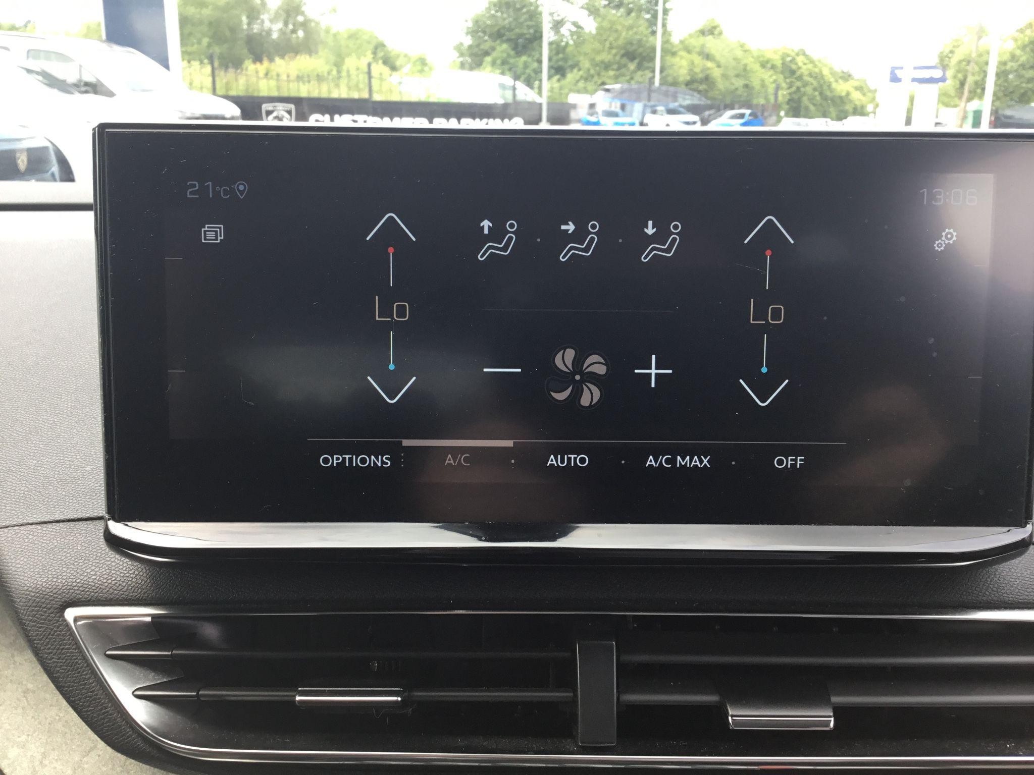 Peugeot 3008 Image 19