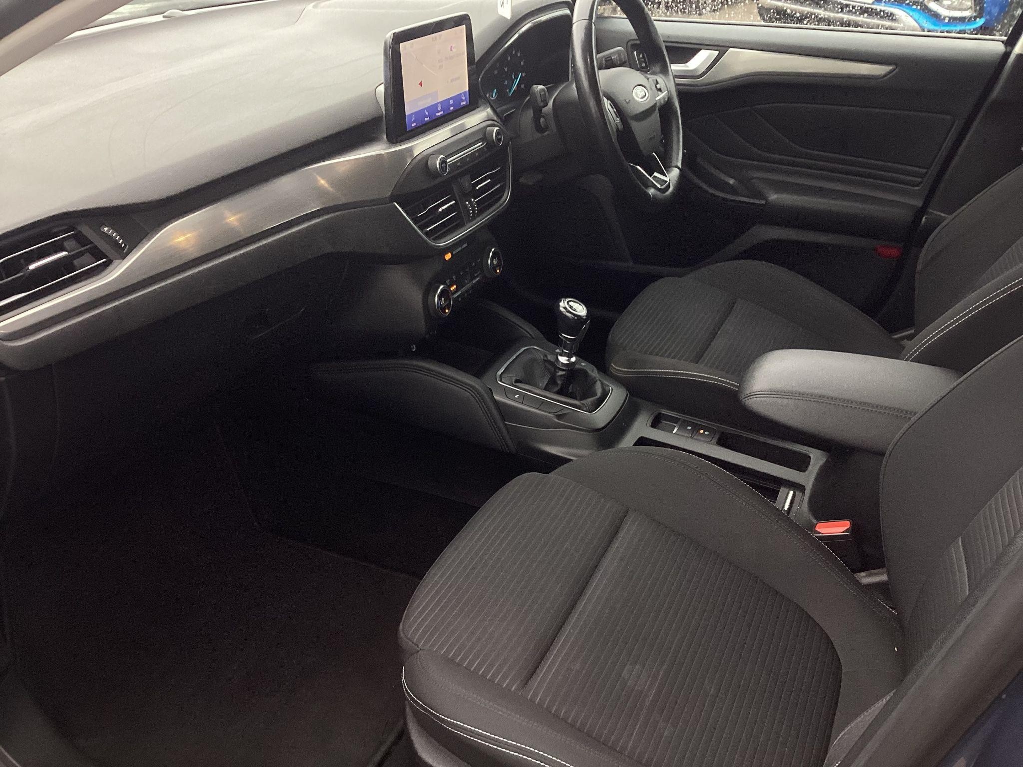 Ford Focus Estate Image 12