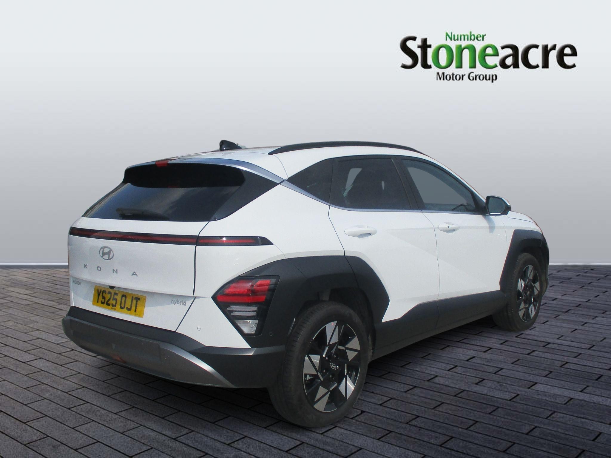 Hyundai KONA Image 4