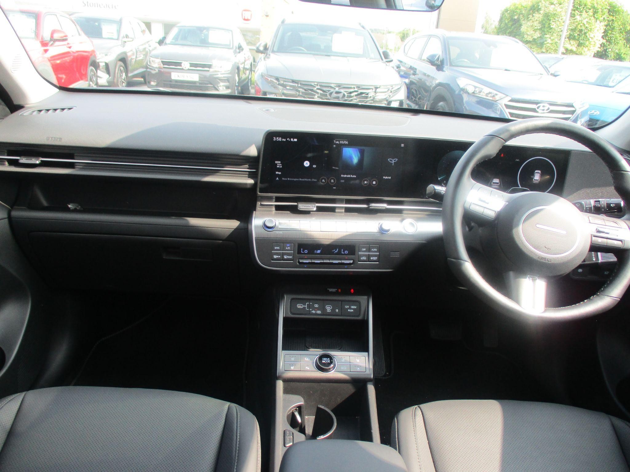 Hyundai KONA Image 11