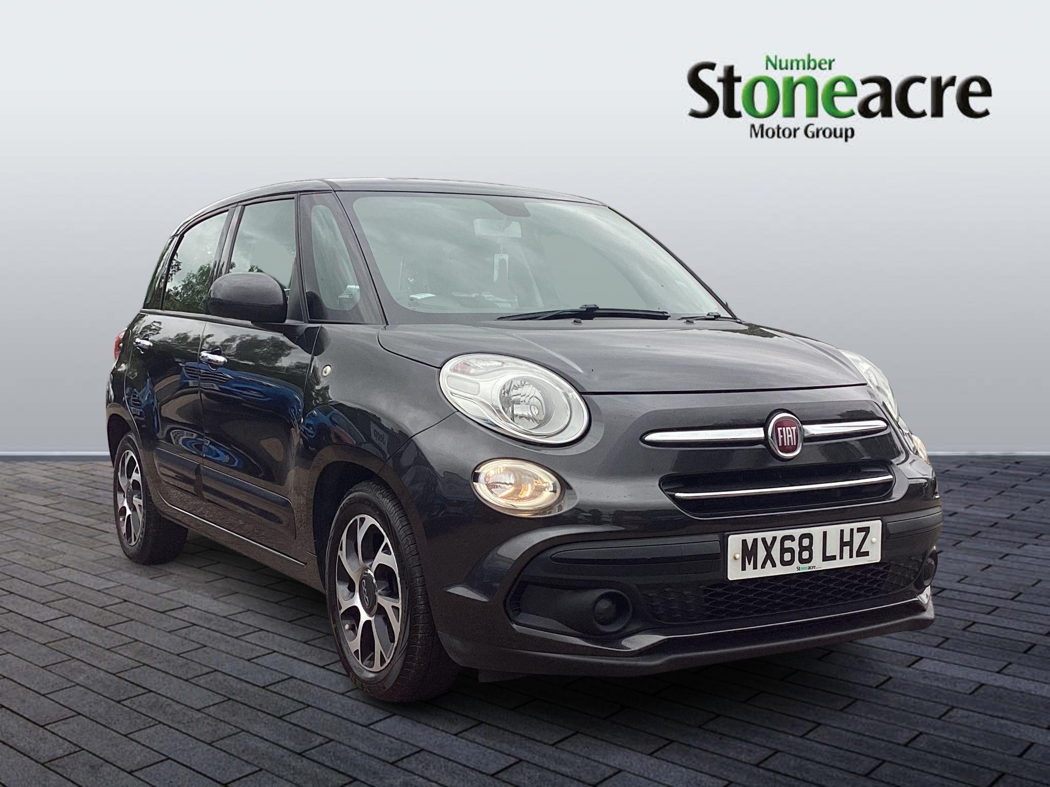 Fiat 500L Image 1