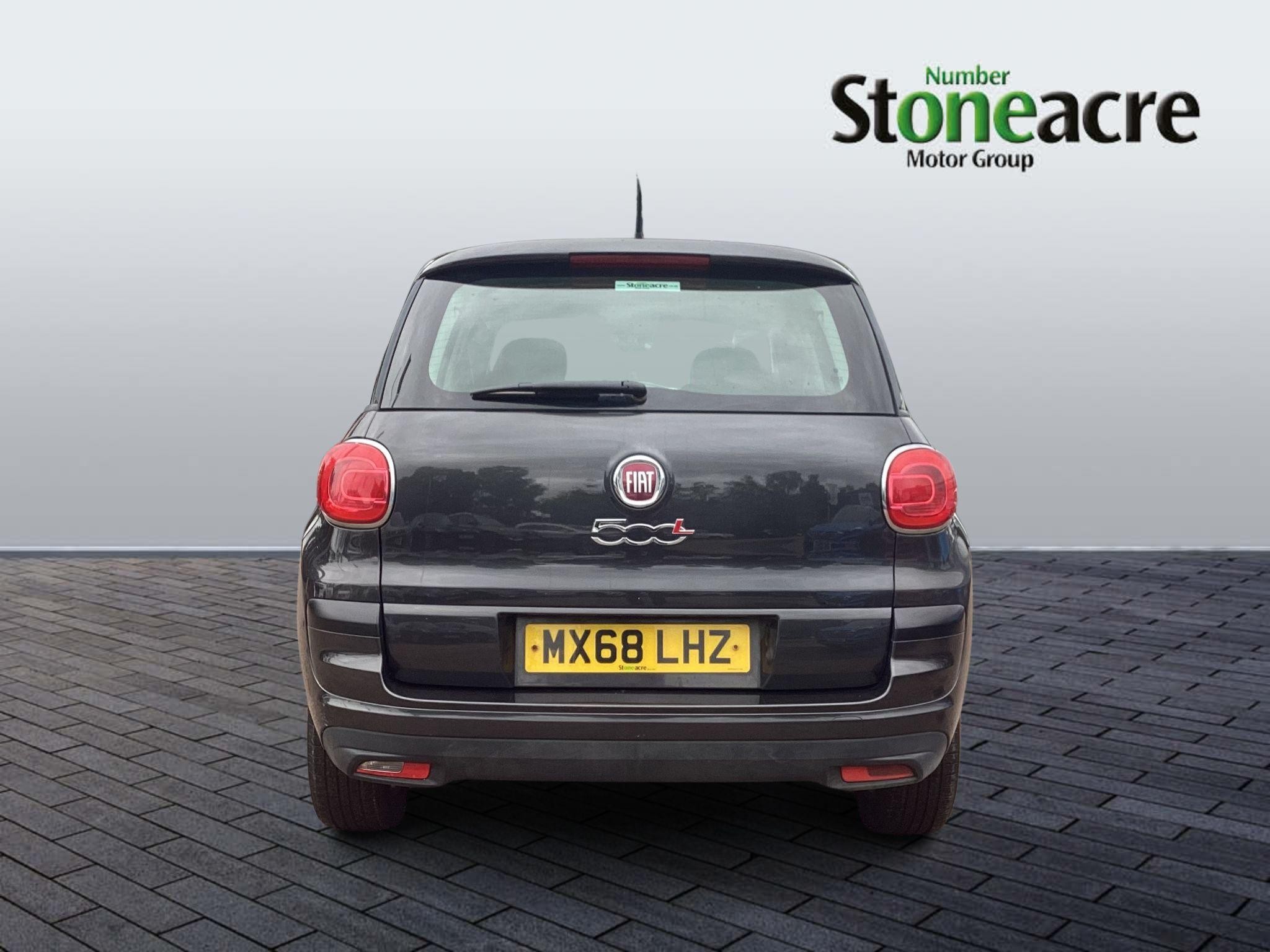 Fiat 500L Image 3