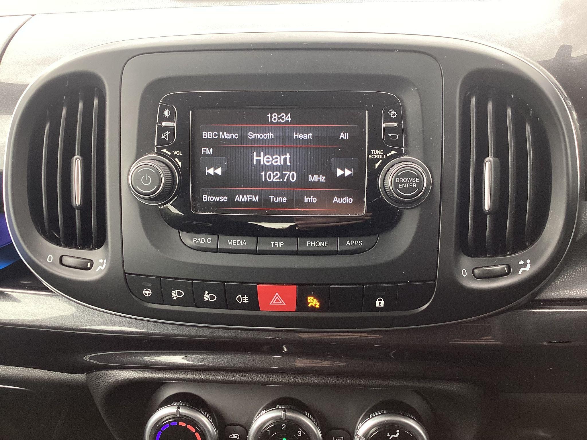 Fiat 500L Image 18