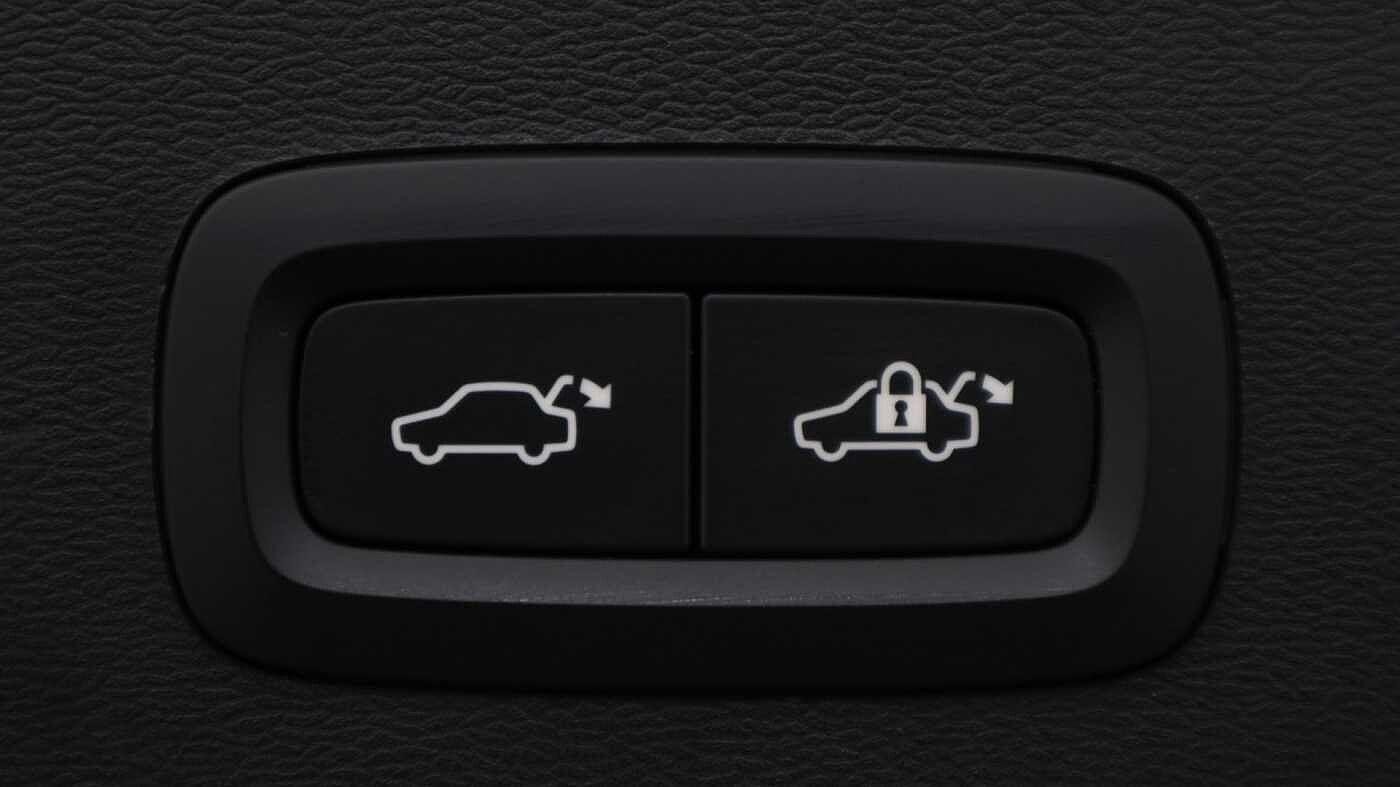 Volvo XC40 Image 17